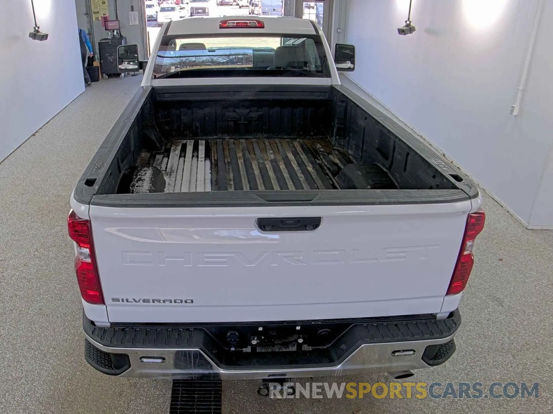 22 fotografías del automóvil dañado 1GC0YLE70NF339135 CHEVROLET SILVERADO 2022