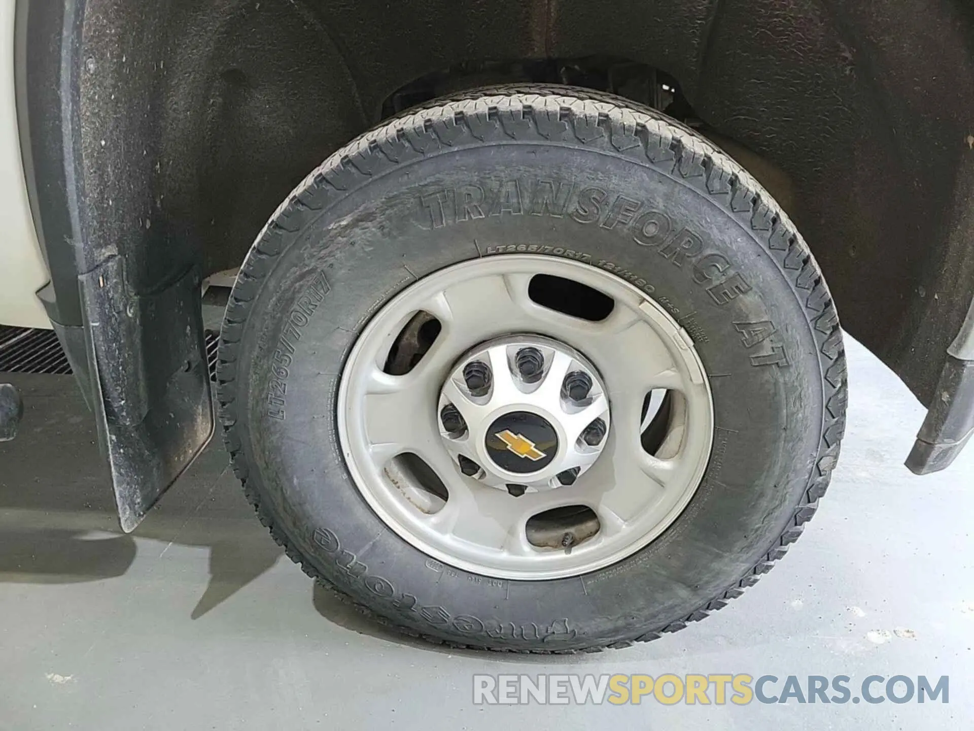 10 fotografías del automóvil dañado 1GC0YLE77NF338080 CHEVROLET SILVERADO 2022