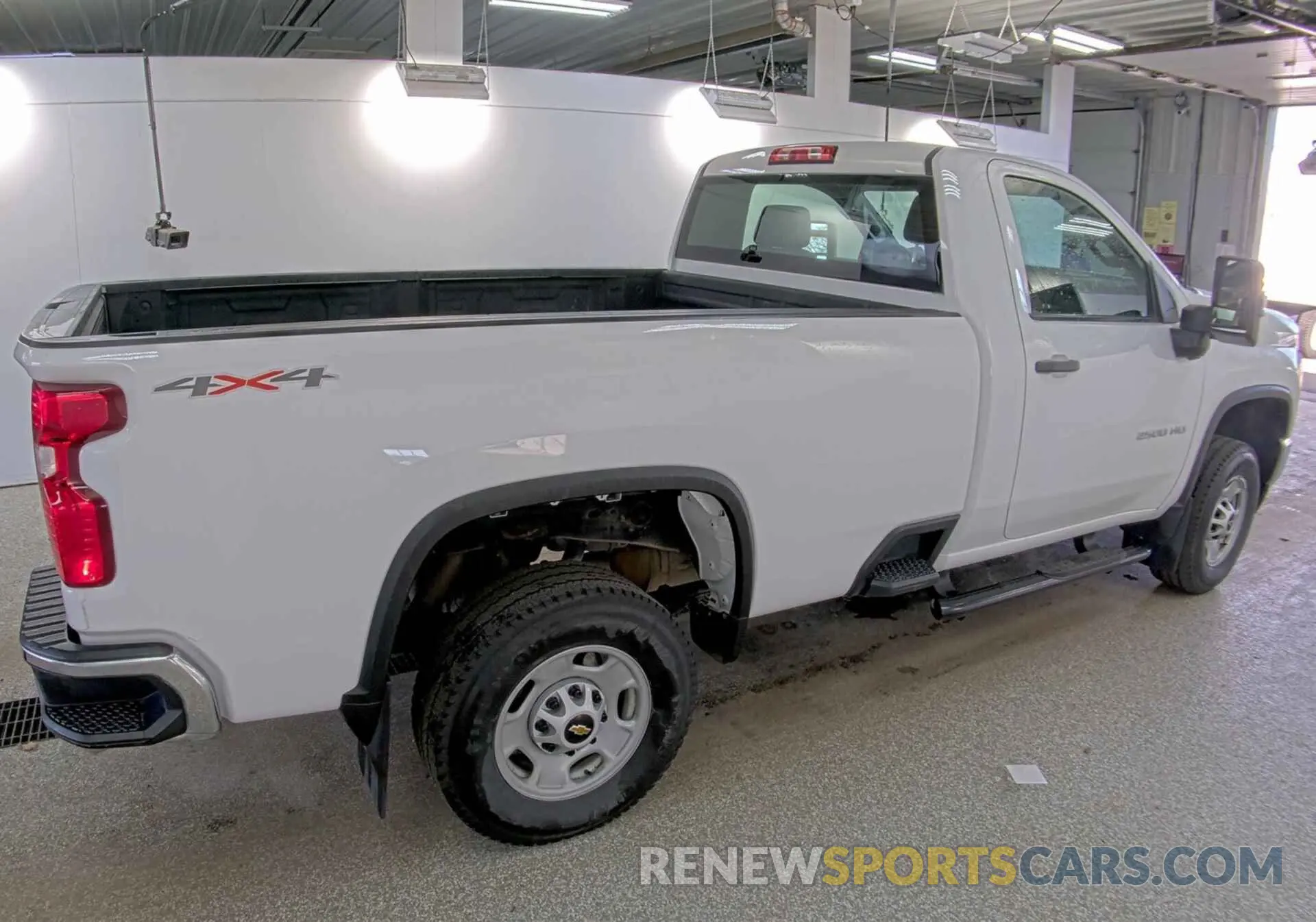 23 fotografías del automóvil dañado 1GC0YLE77NF338080 CHEVROLET SILVERADO 2022
