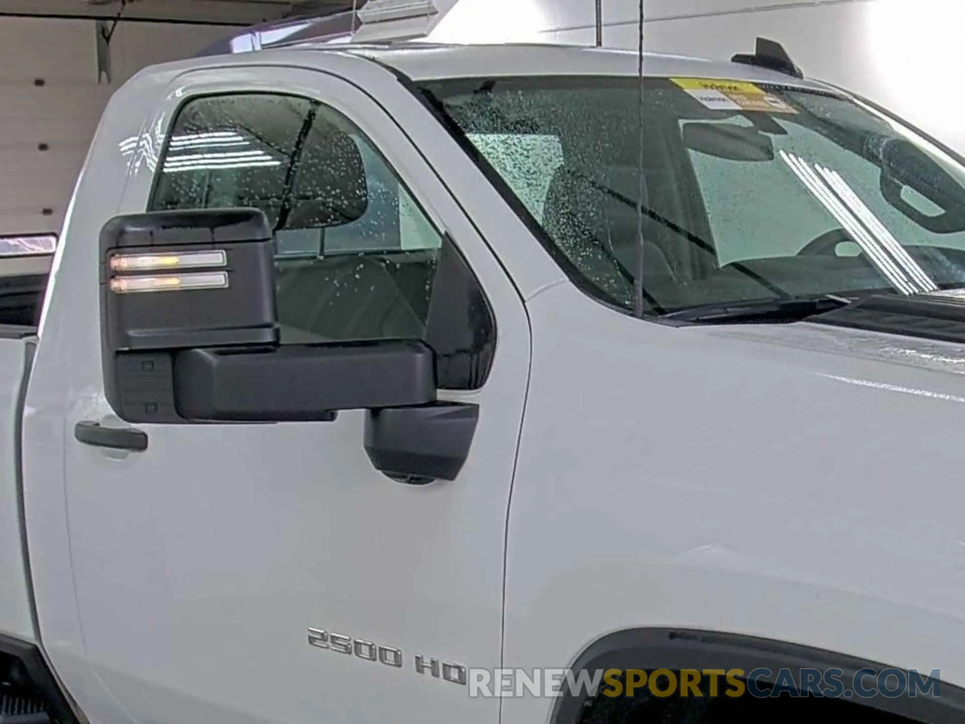 24 fotografías del automóvil dañado 1GC0YLE77NF338080 CHEVROLET SILVERADO 2022