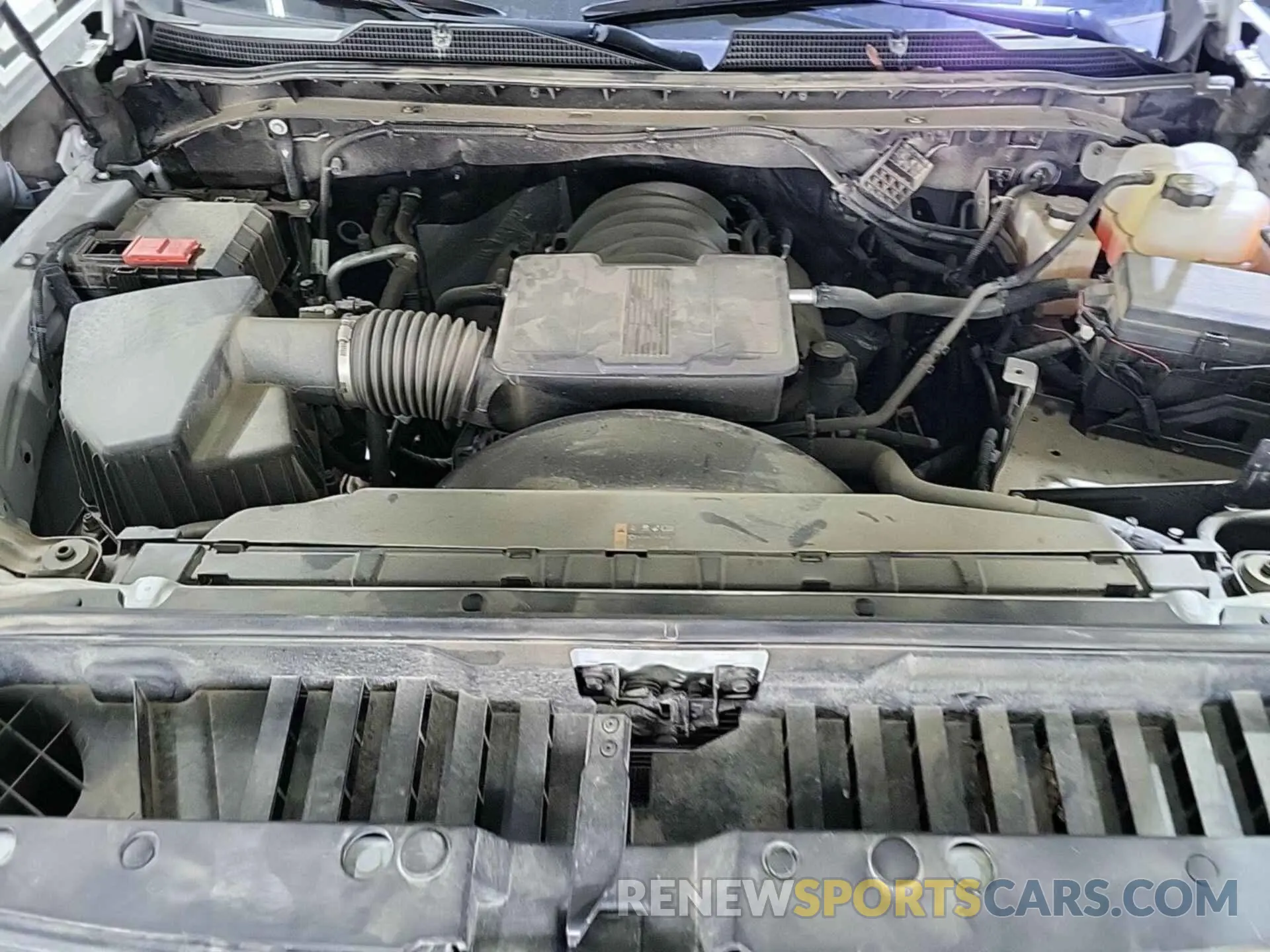4 fotografías del automóvil dañado 1GC0YLE79NF348805 CHEVROLET SILVERADO 2022