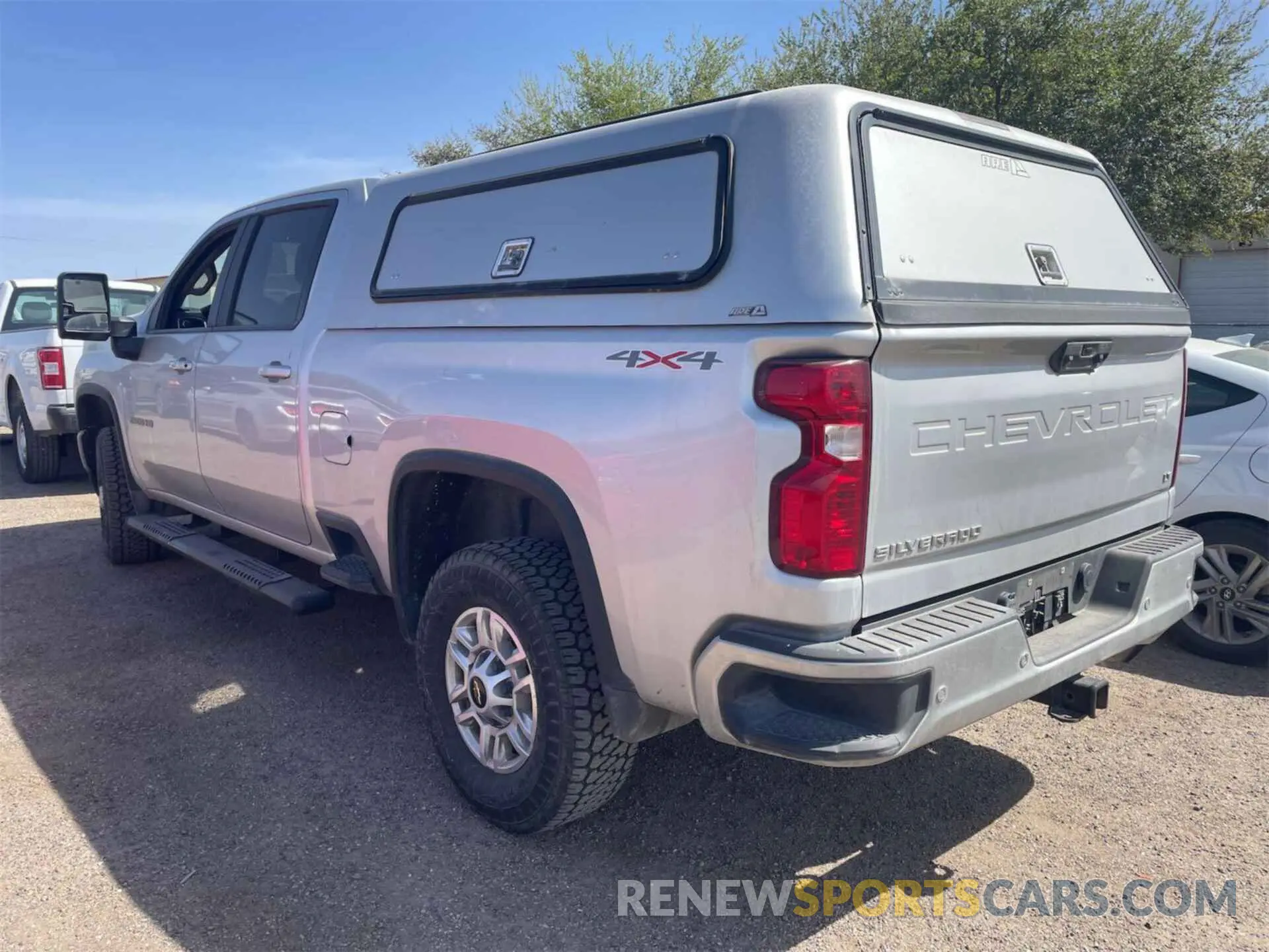 11 fotografías del automóvil dañado 1GC1YNE78NF310496 CHEVROLET SILVERADO 2022