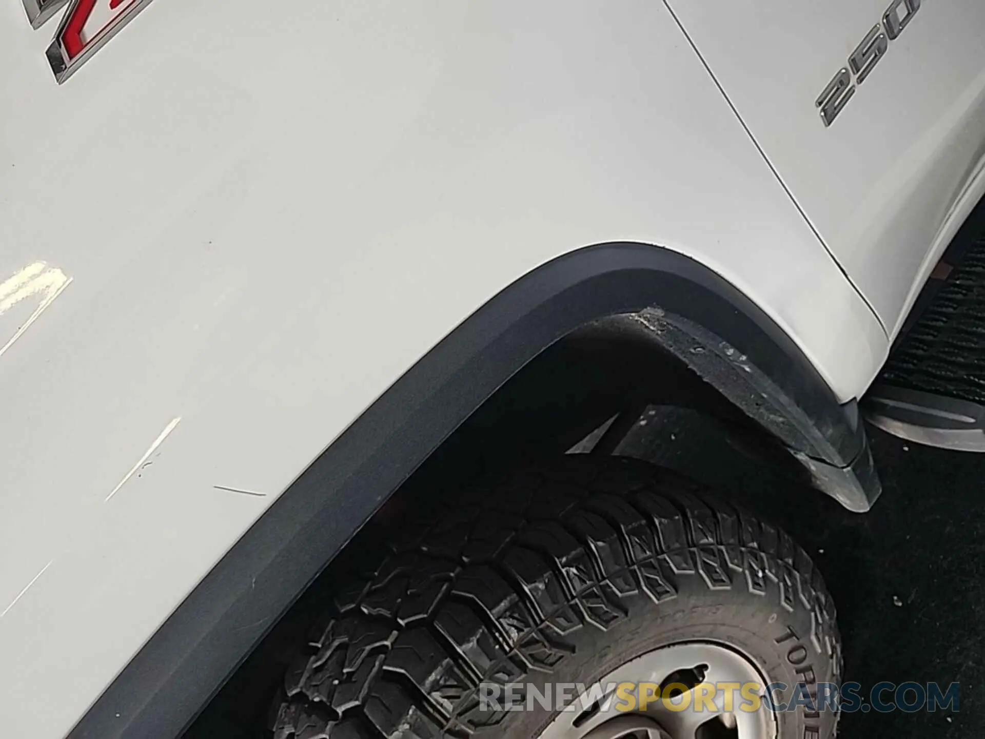 23 fotografías del automóvil dañado 1GC2YLE71NF184801 CHEVROLET SILVERADO 2022