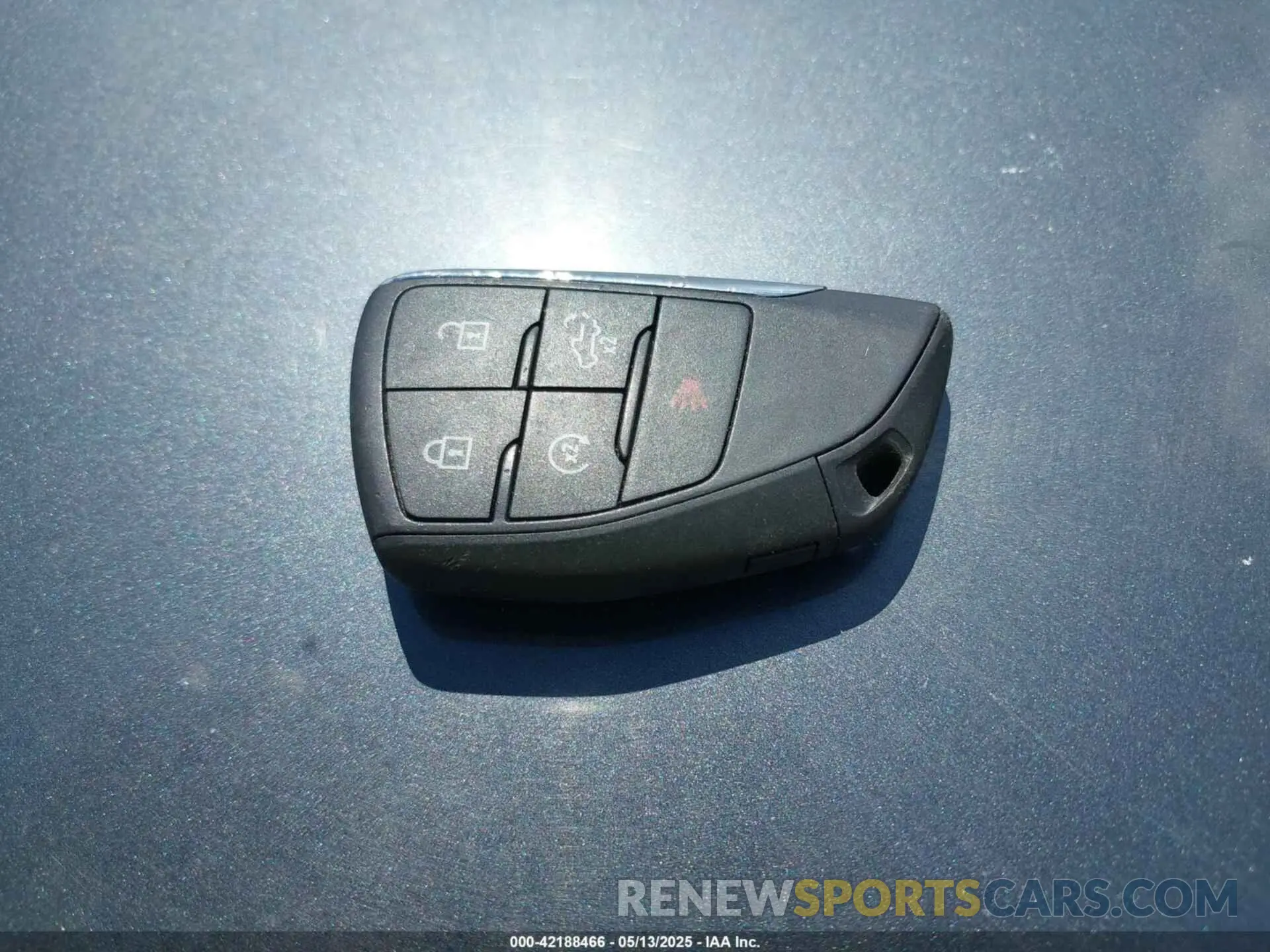 11 fotografías del automóvil dañado 2GCUDDED0N1513978 CHEVROLET SILVERADO 2022
