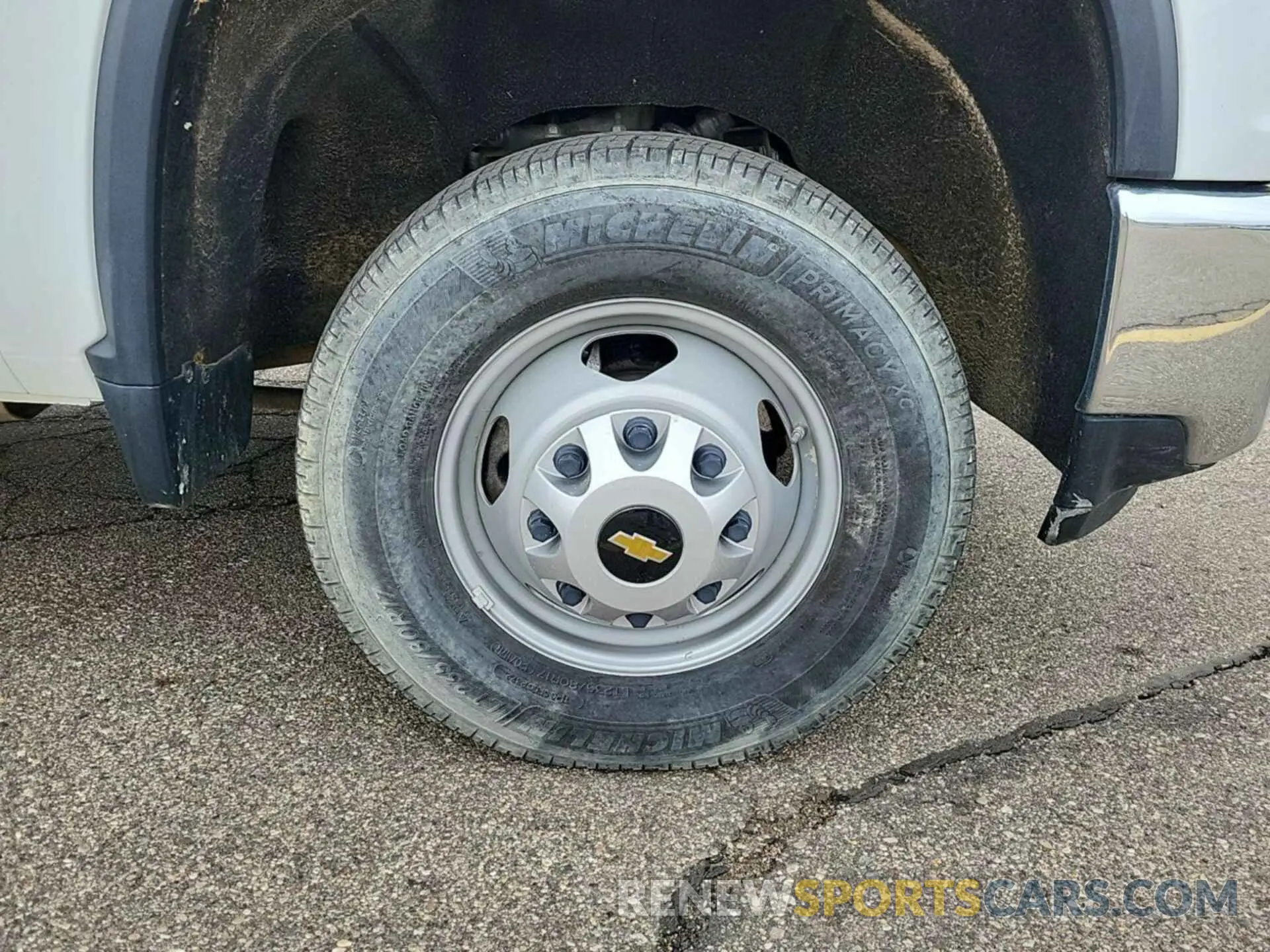 19 fotografías del automóvil dañado 1GB3WRE75PF158576 CHEVROLET SILVERADO 2023