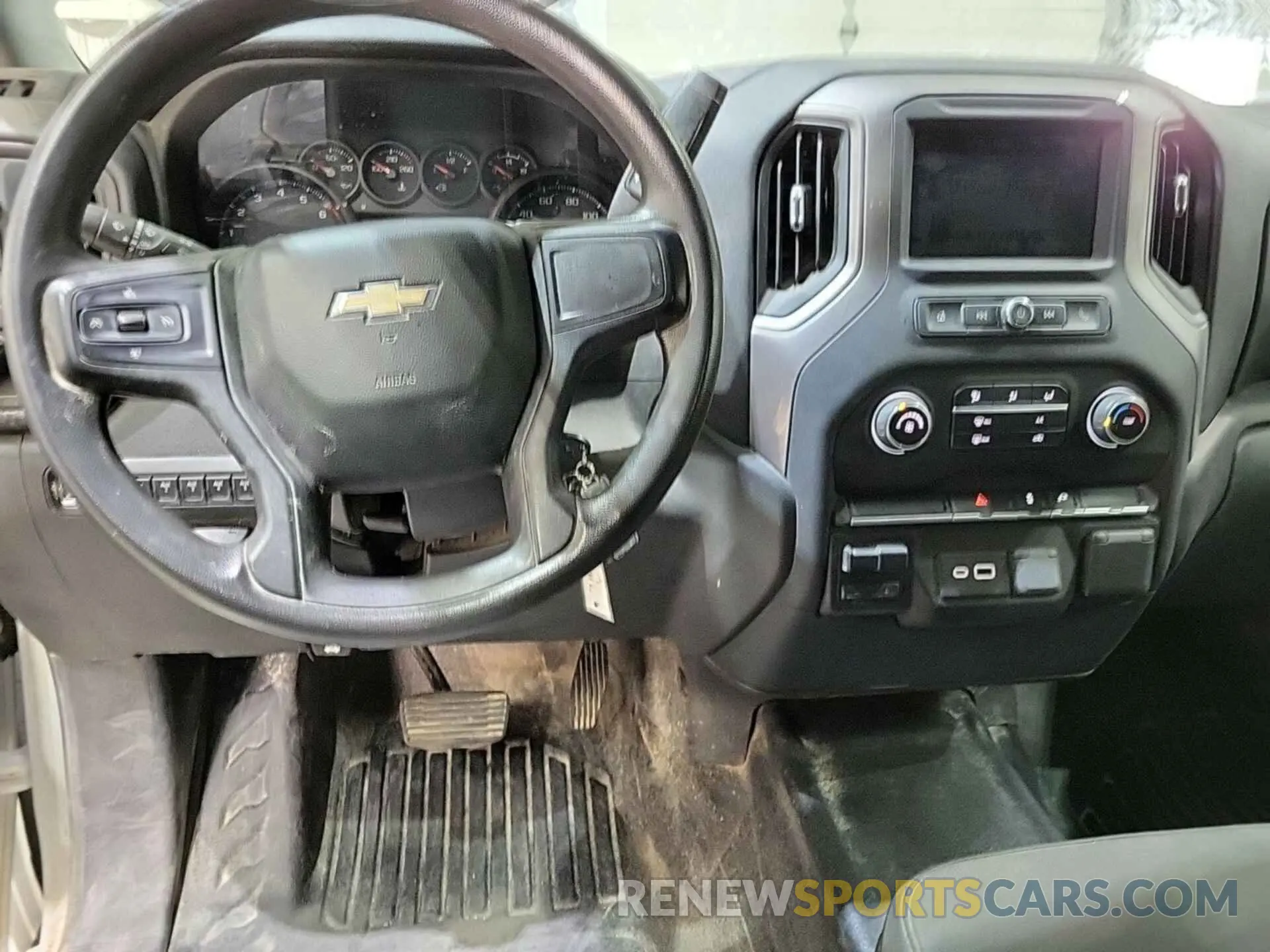 22 fotografías del automóvil dañado 1GB3YSE75PF217255 CHEVROLET SILVERADO 2023