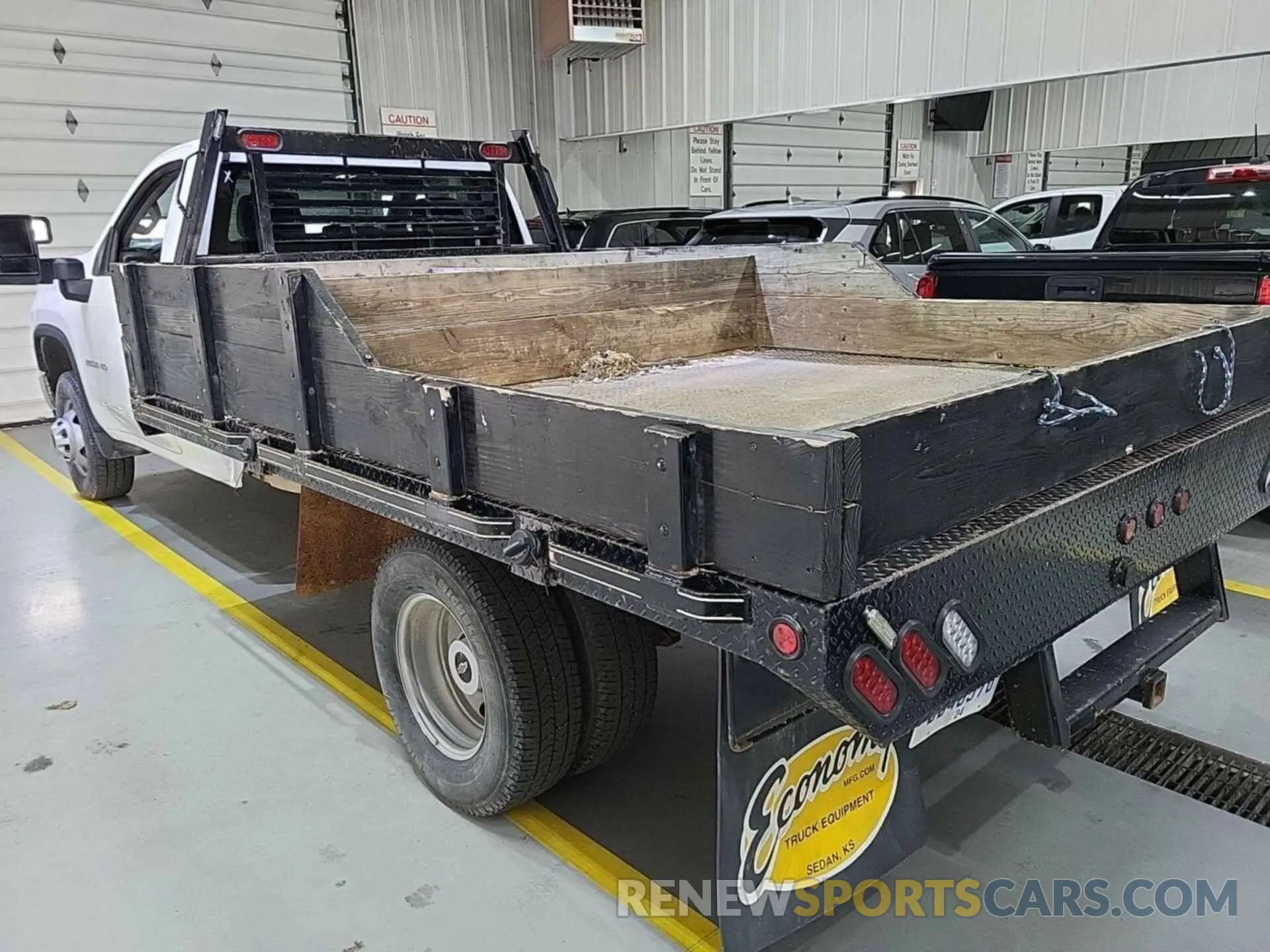 5 fotografías del automóvil dañado 1GB3YSE75PF217255 CHEVROLET SILVERADO 2023