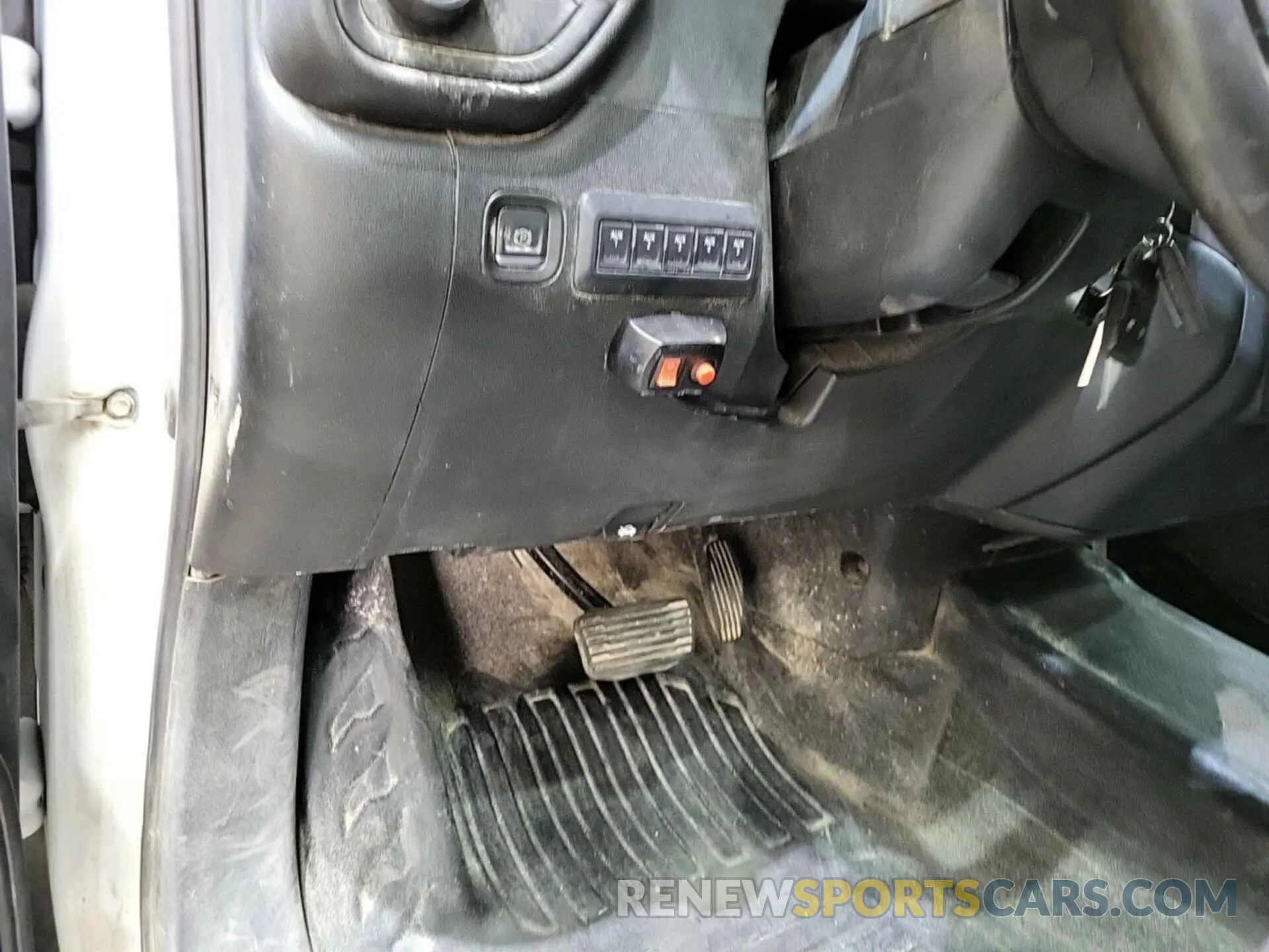 7 fotografías del automóvil dañado 1GB3YSE75PF217255 CHEVROLET SILVERADO 2023