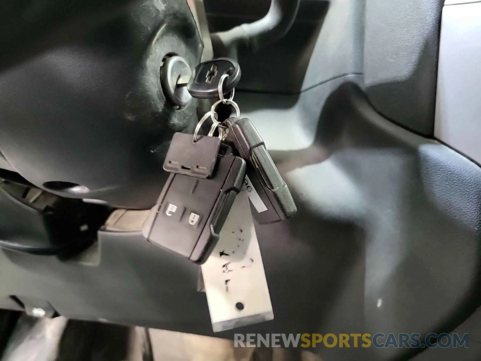 9 fotografías del automóvil dañado 1GB3YSE75PF217255 CHEVROLET SILVERADO 2023