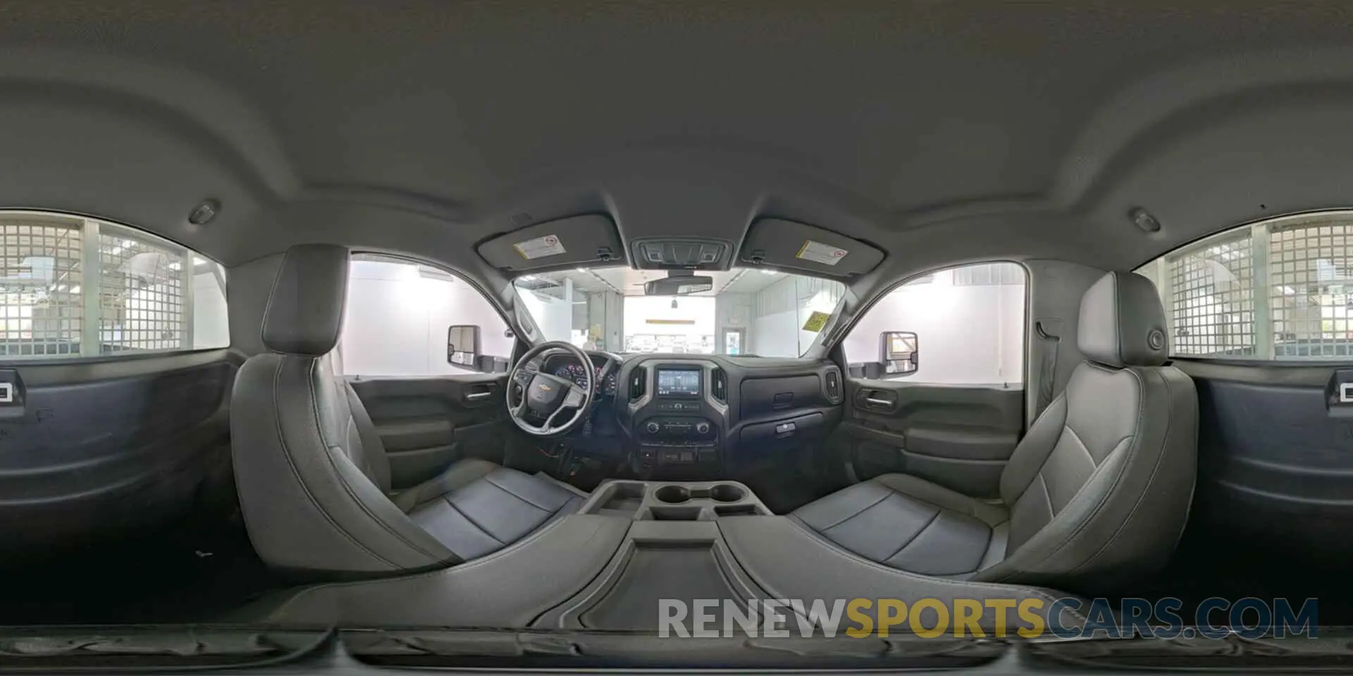 14 fotografías del automóvil dañado 1GB3YSEY3PF193904 CHEVROLET SILVERADO 2023