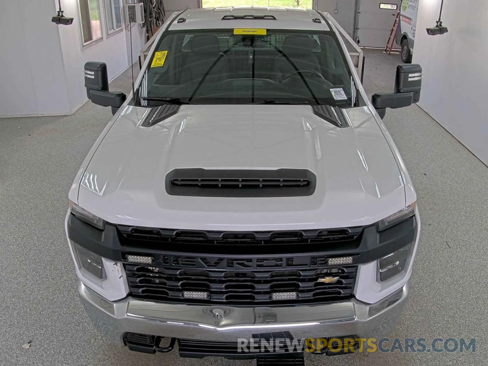 18 fotografías del automóvil dañado 1GB3YSEY3PF193904 CHEVROLET SILVERADO 2023