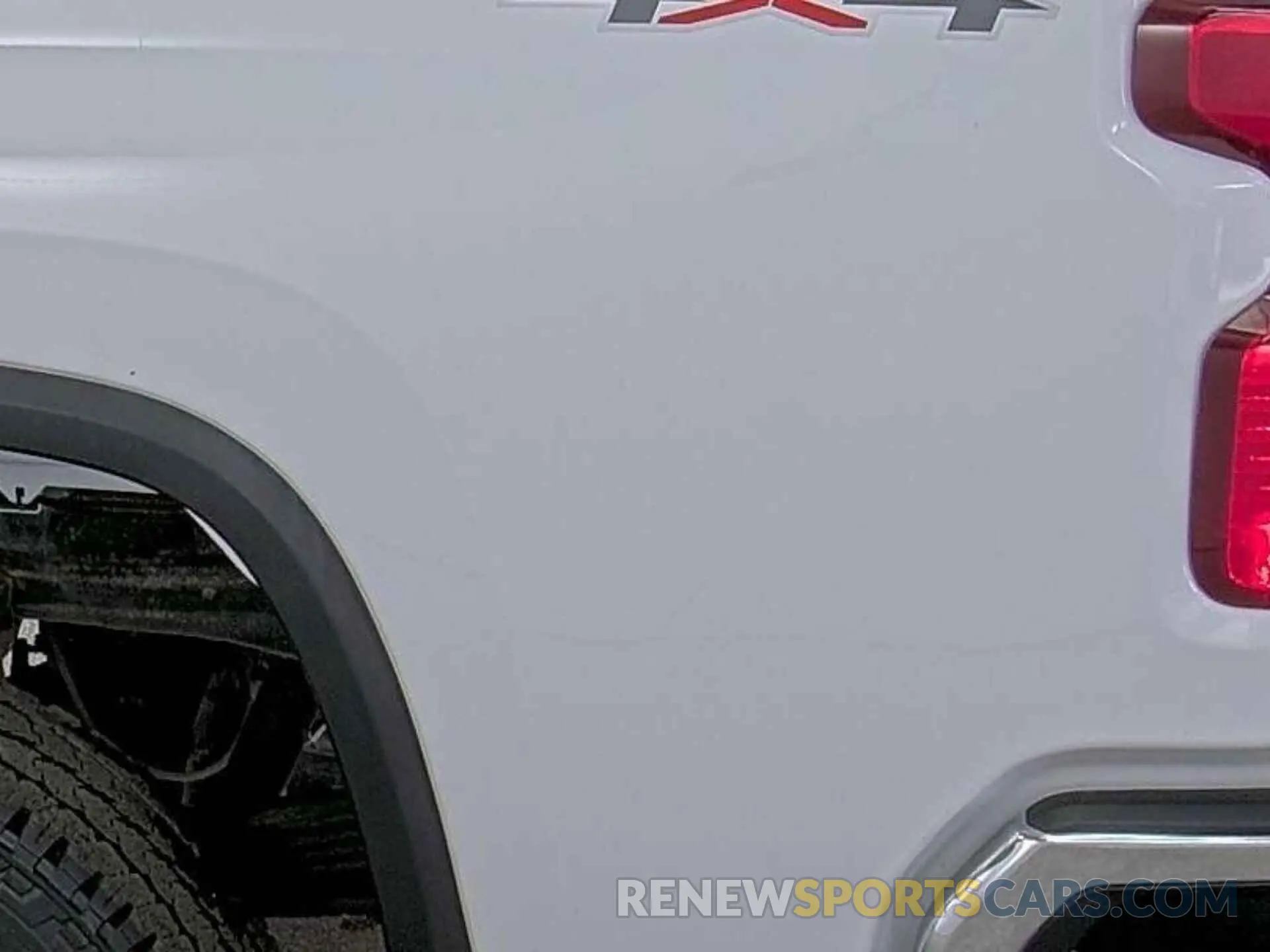 31 fotografías del automóvil dañado 1GC3YLE73PF245122 CHEVROLET SILVERADO 2023