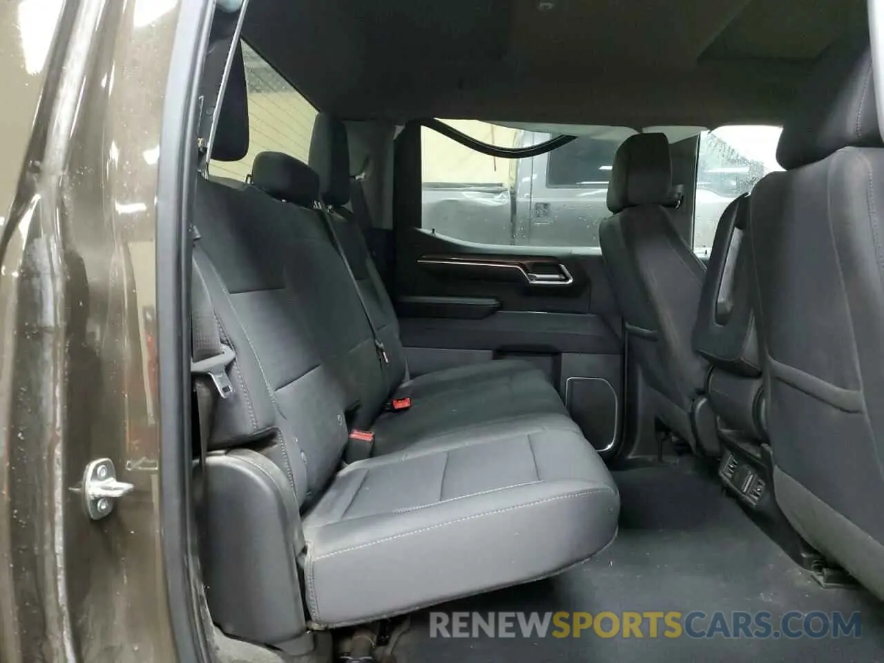 10 fotografías del automóvil dañado 1GCPDKEK7PZ202056 CHEVROLET SILVERADO 2023