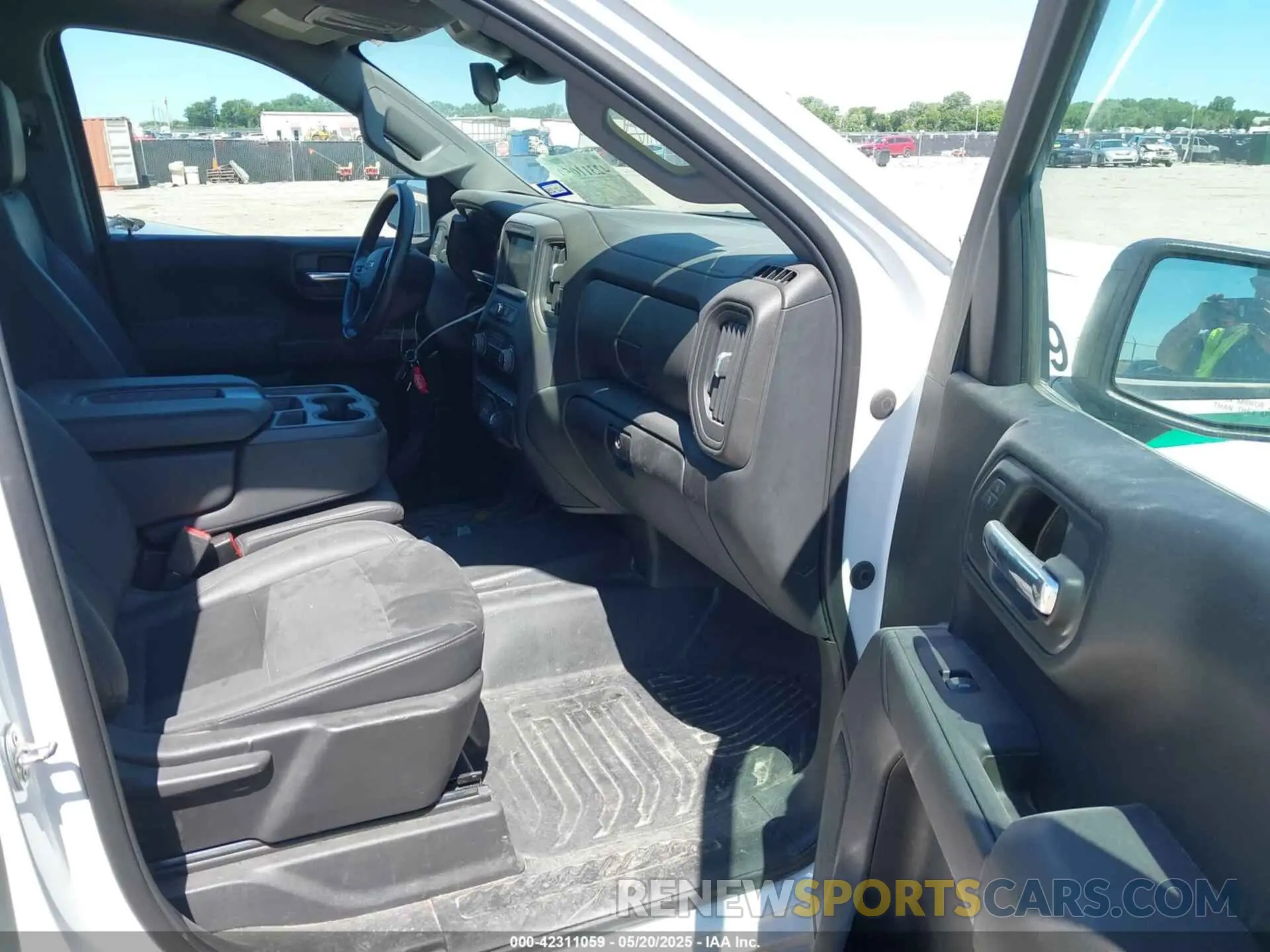 5 fotografías del automóvil dañado 1GCRAAEK4PZ148744 CHEVROLET SILVERADO 2023