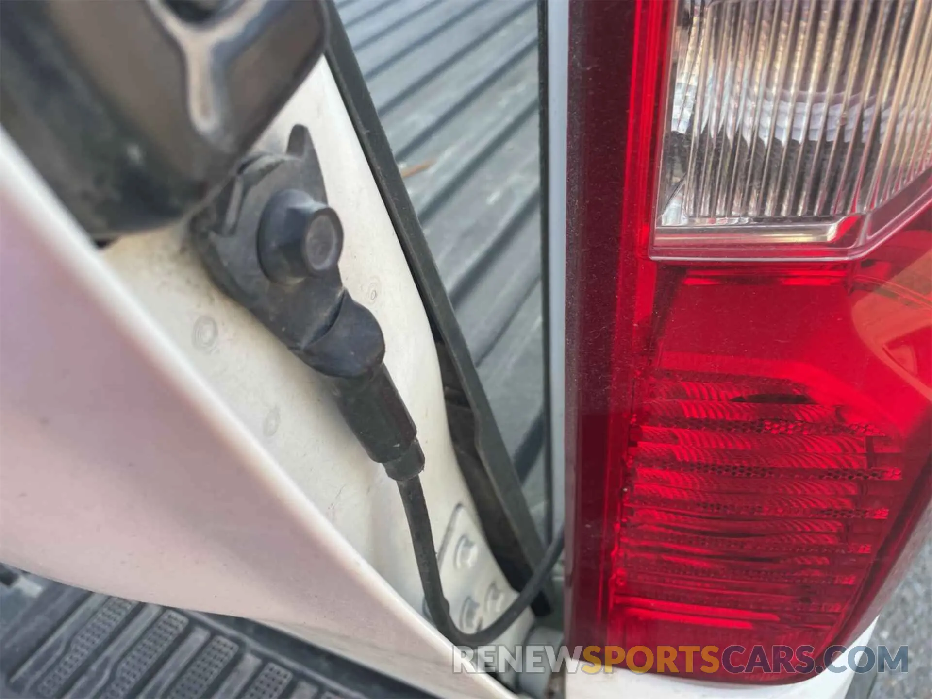 16 fotografías del automóvil dañado 3GCNDAEK3PG158963 CHEVROLET SILVERADO 2023