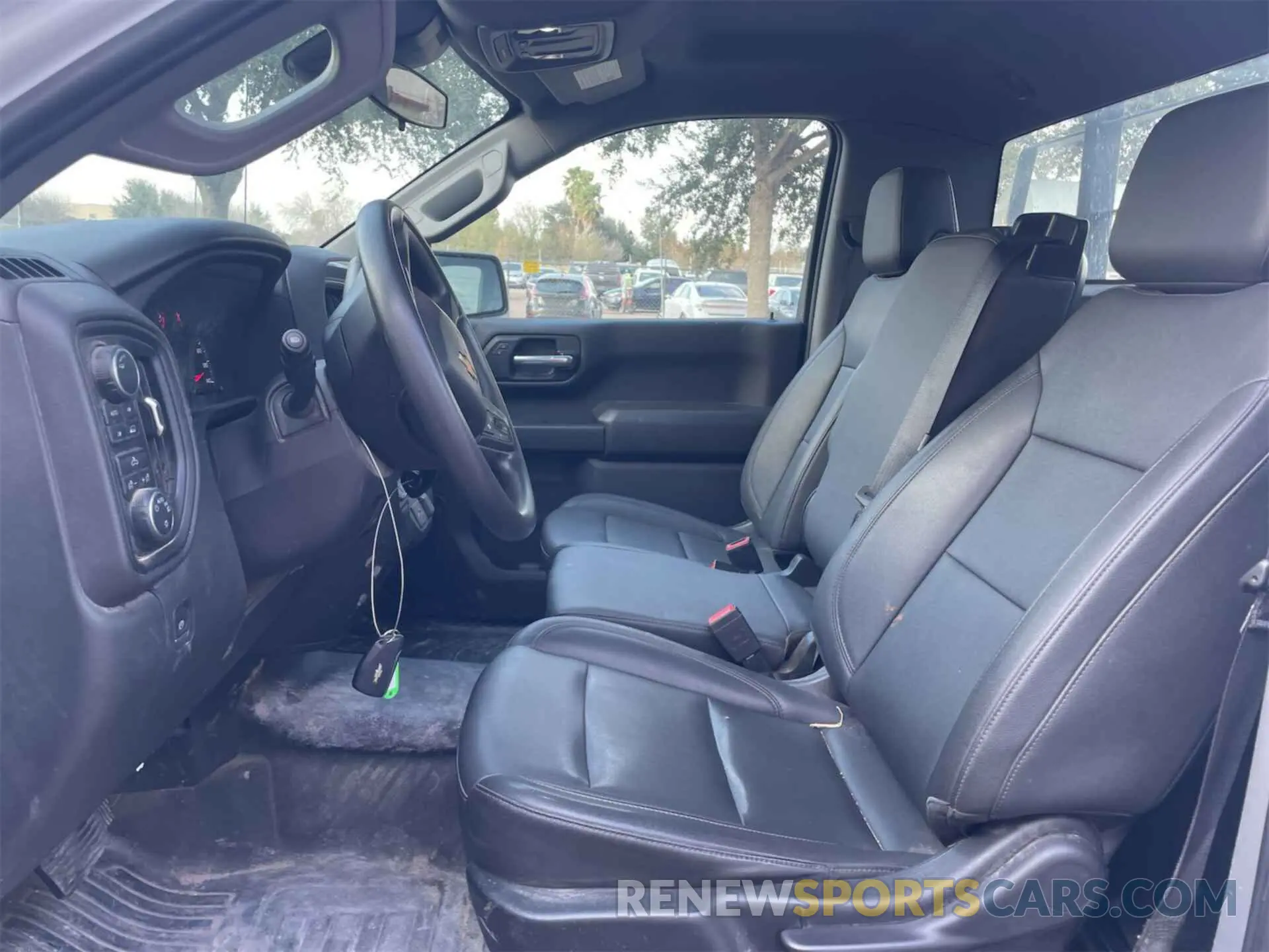 17 fotografías del automóvil dañado 3GCNDAEK3PG158963 CHEVROLET SILVERADO 2023