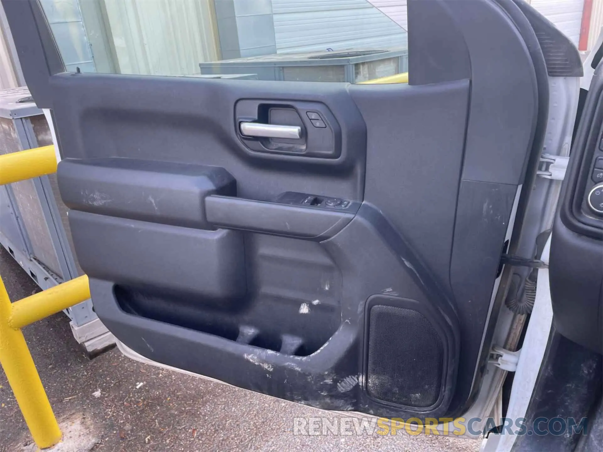 18 fotografías del automóvil dañado 3GCNDAEK3PG158963 CHEVROLET SILVERADO 2023