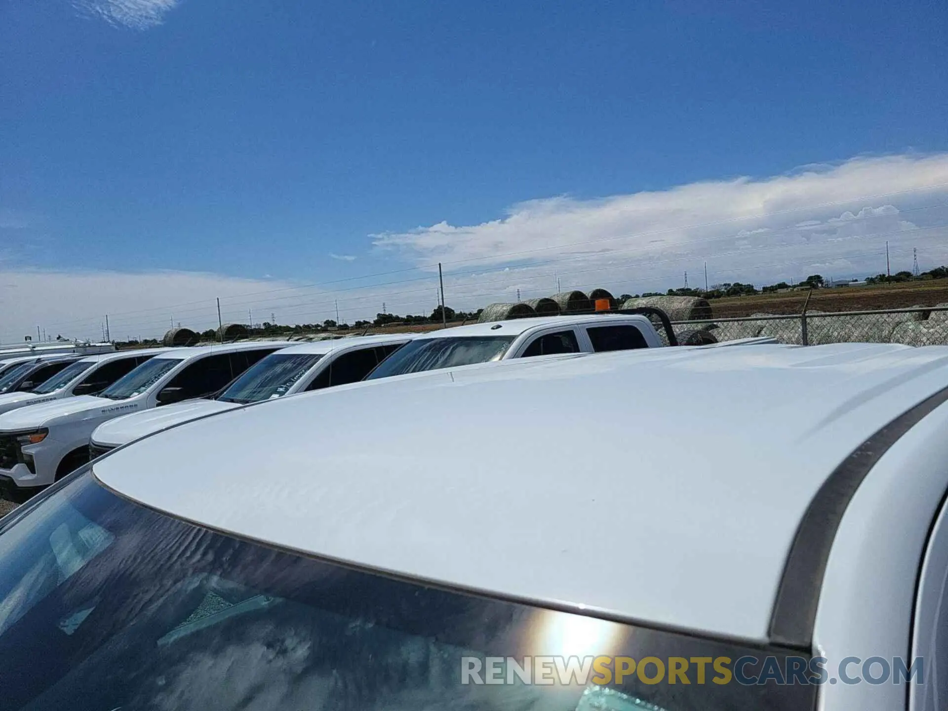 23 fotografías del automóvil dañado 3GCPDAEK4PG112034 CHEVROLET SILVERADO 2023