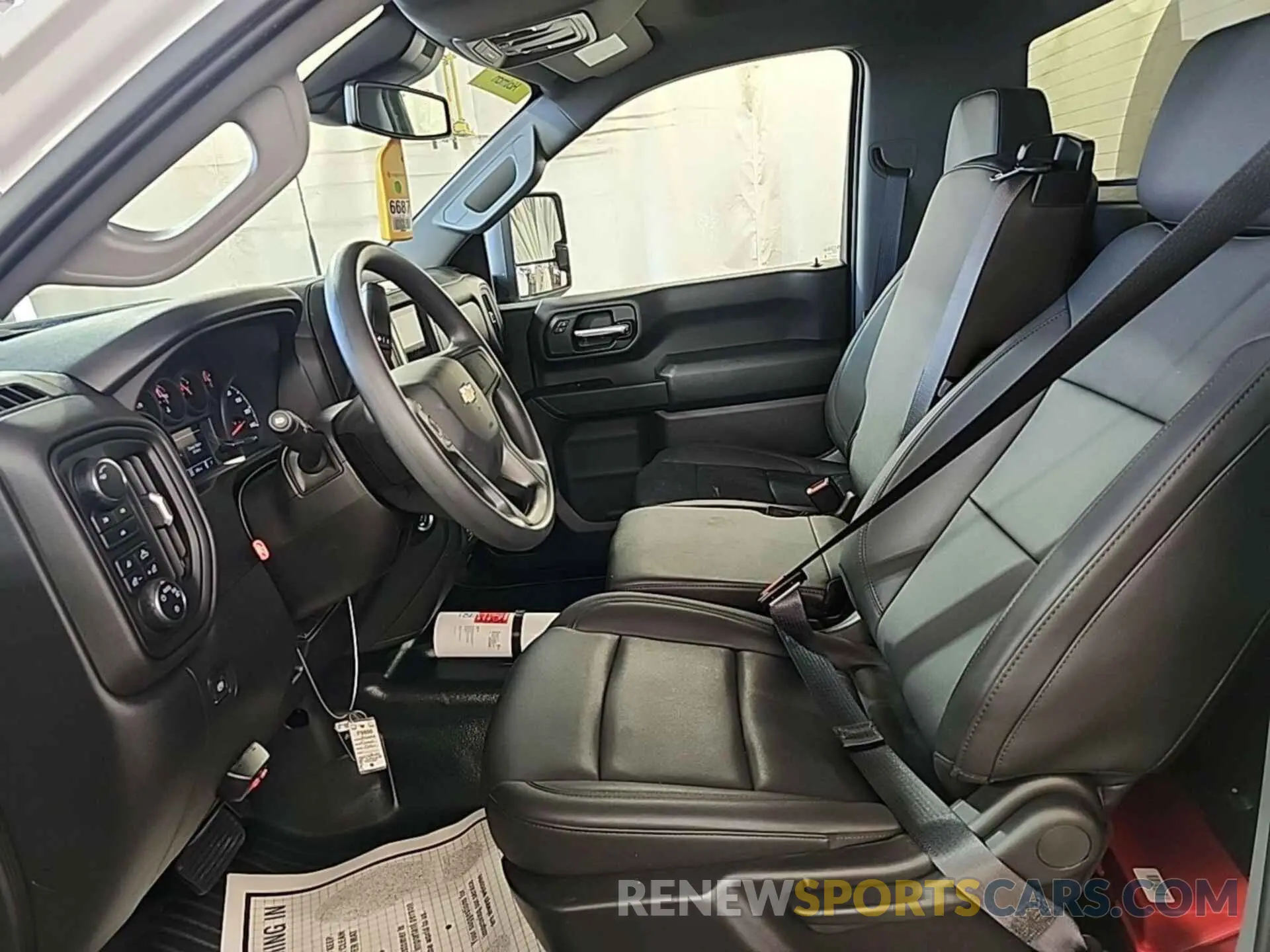 14 fotografías del automóvil dañado 1GC3YSE74RF320648 CHEVROLET SILVERADO 2024