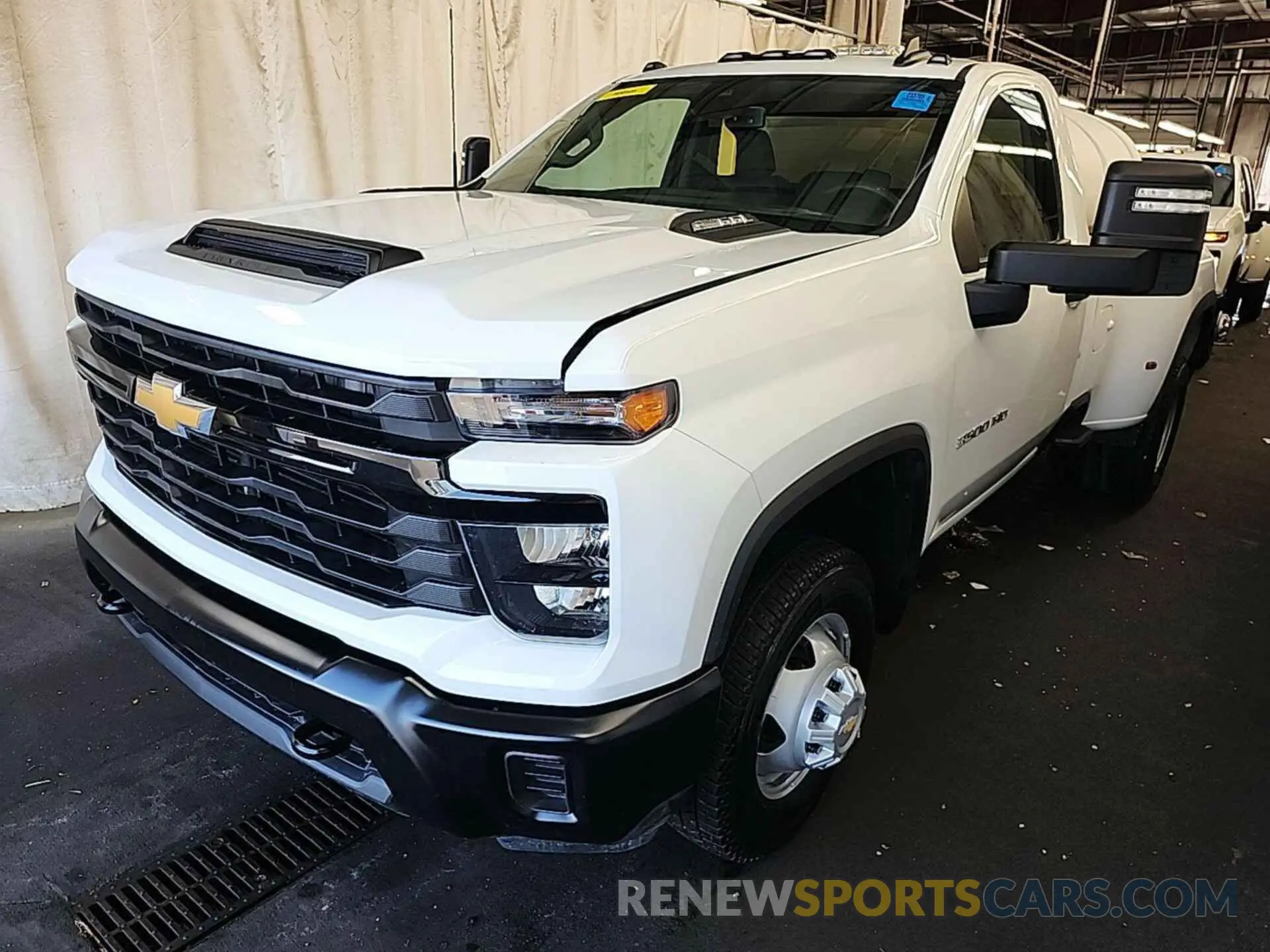 13 fotografías del automóvil dañado 1GC3YSE7XRF320282 CHEVROLET SILVERADO 2024