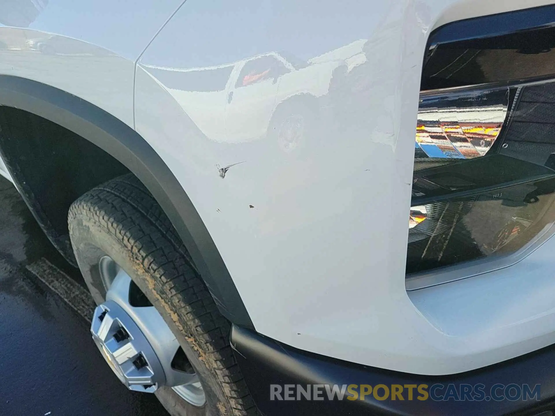 21 fotografías del automóvil dañado 1GC3YSE7XRF320282 CHEVROLET SILVERADO 2024
