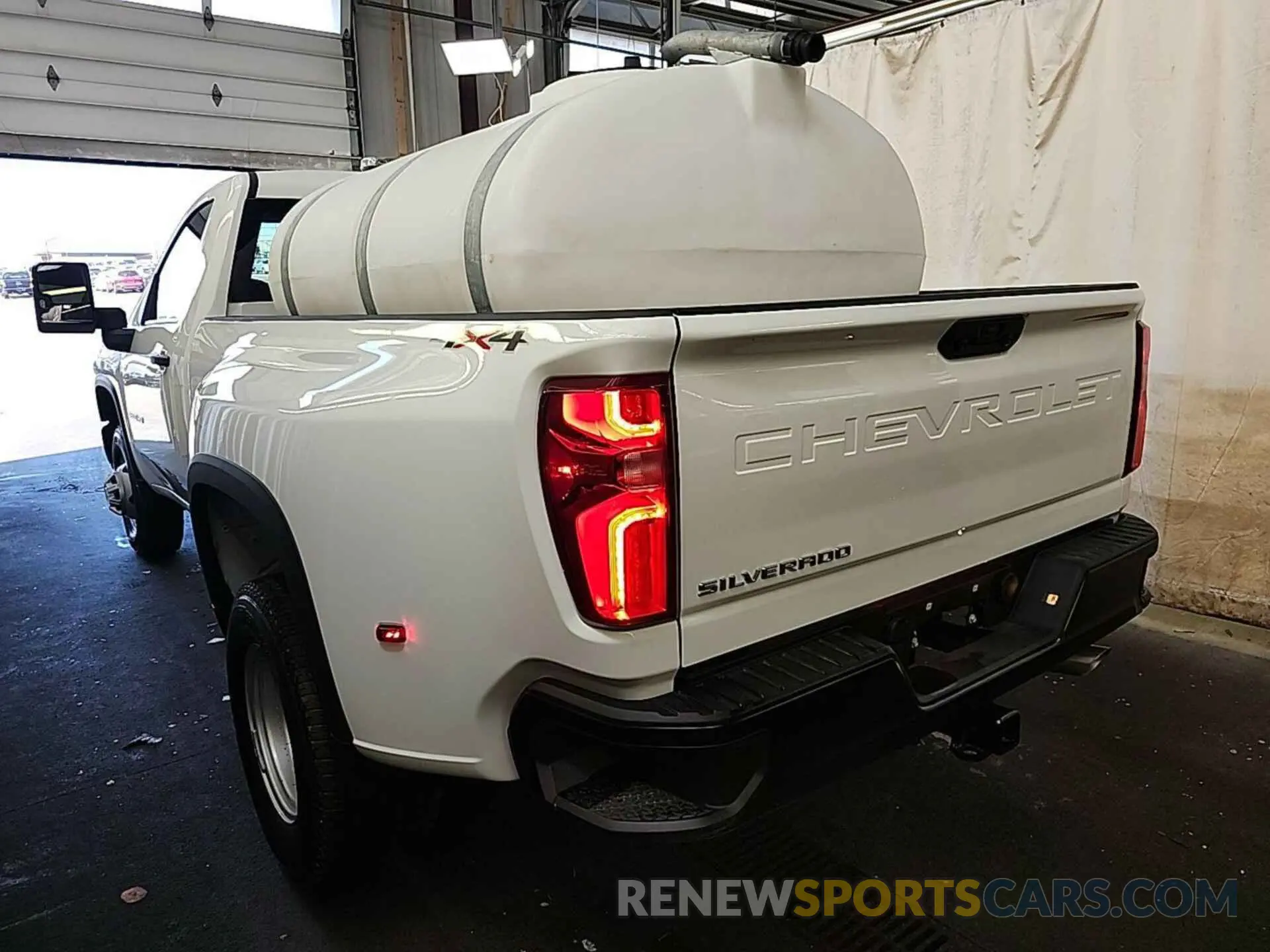 16 fotografías del automóvil dañado 1GC3YSE7XRF320475 CHEVROLET SILVERADO 2024