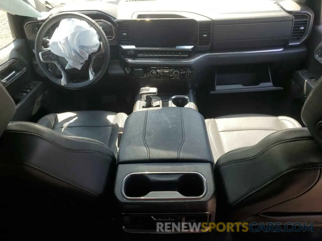 8 fotografías del automóvil dañado 2GCUDGED8R1150787 CHEVROLET SILVERADO 2024