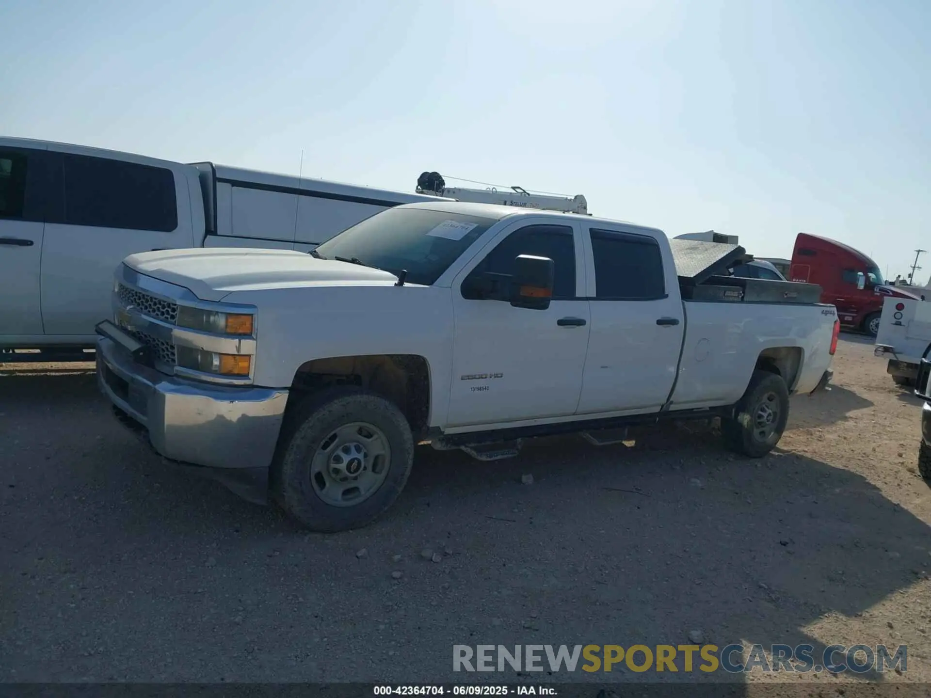 14 fotografías del automóvil dañado 1GC1KREG8KF167005 CHEVROLET SILVERADO 2500HD 2019