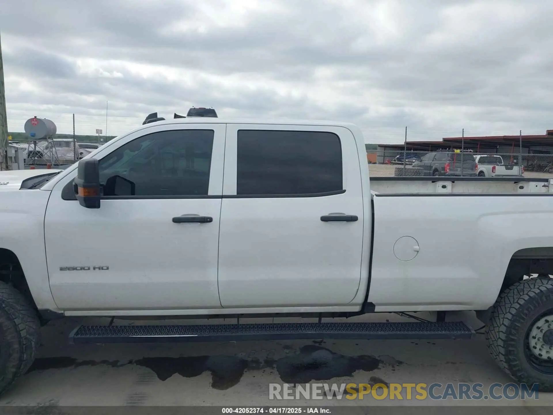 14 fotografías del automóvil dañado 1GC1KREYXKF219677 CHEVROLET SILVERADO 2500HD 2019