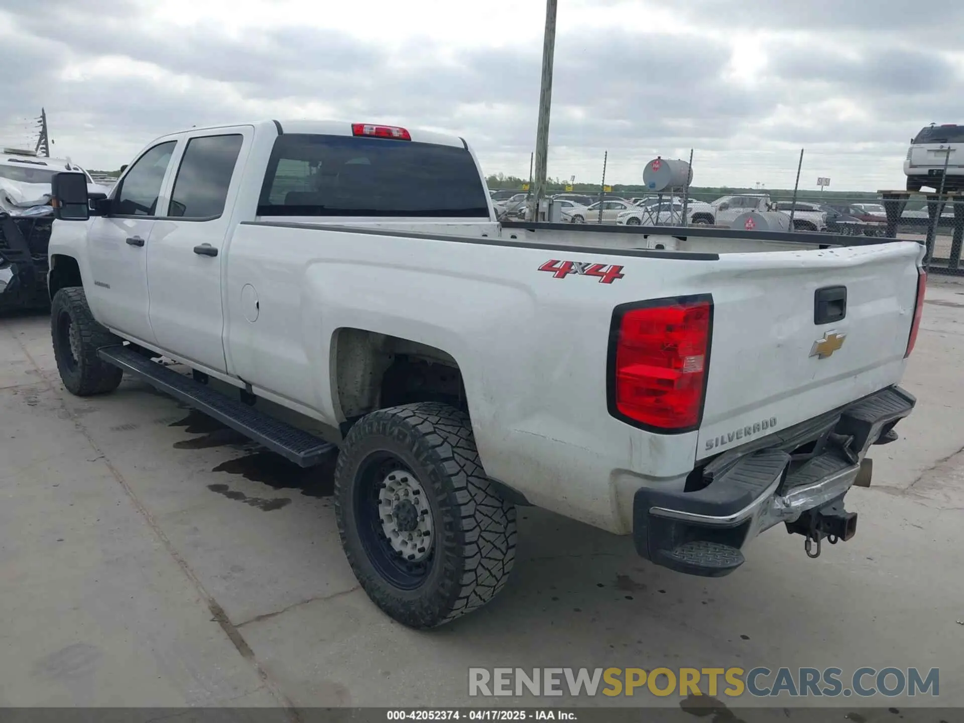 3 fotografías del automóvil dañado 1GC1KREYXKF219677 CHEVROLET SILVERADO 2500HD 2019