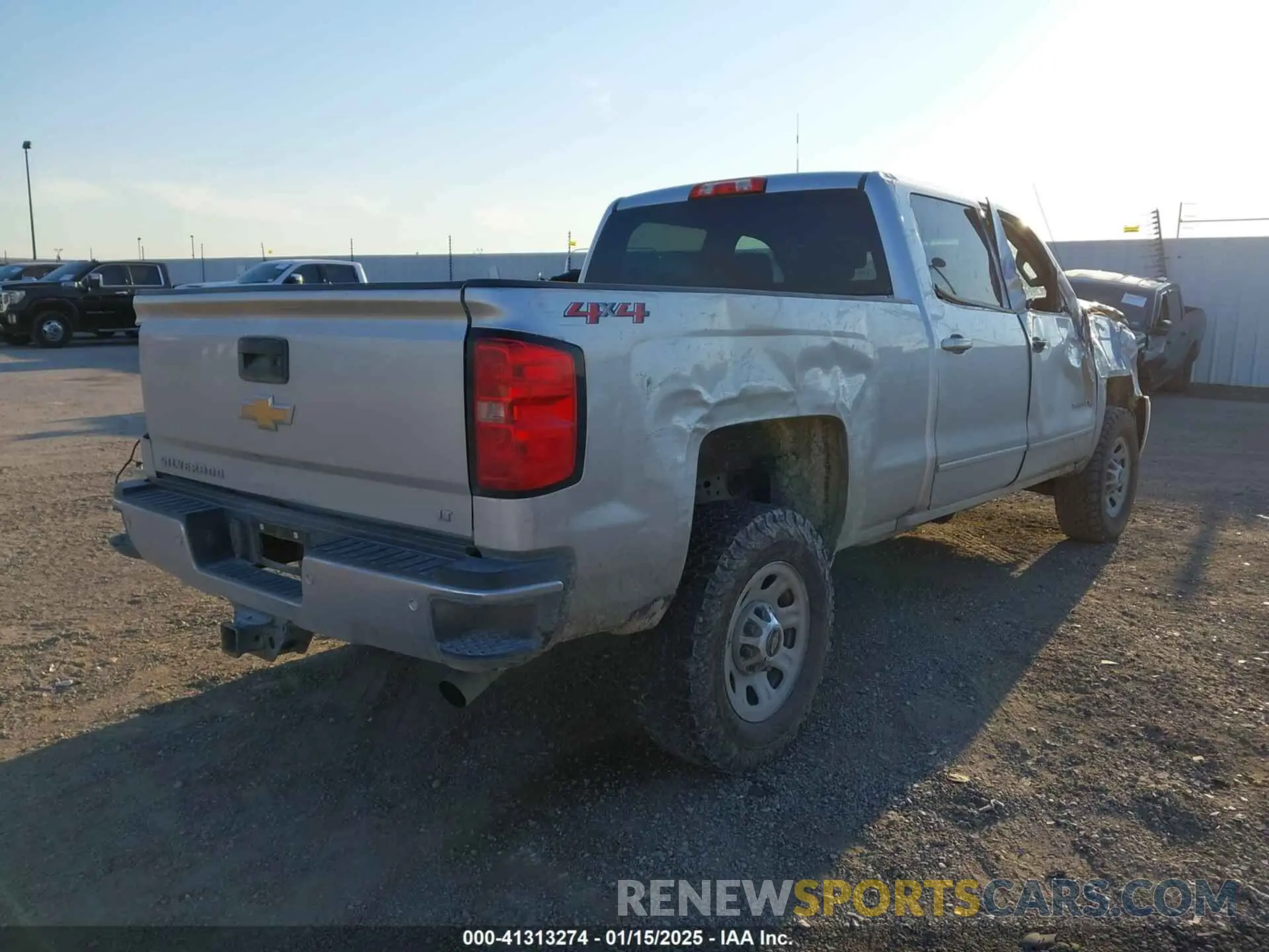 4 fotografías del automóvil dañado 1GC1KSEG2KF161871 CHEVROLET SILVERADO 2500HD 2019