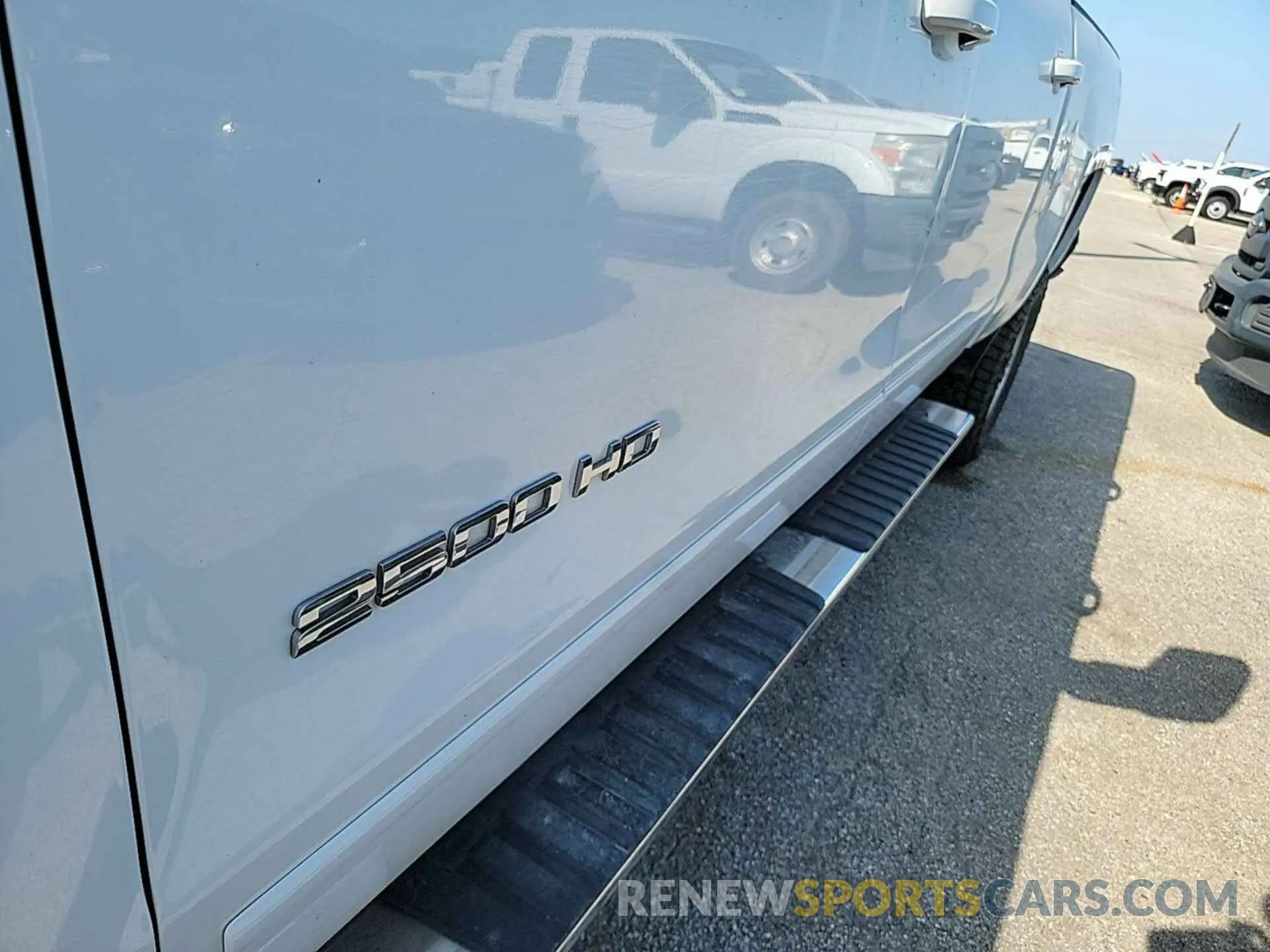 10 fotografías del automóvil dañado 1GC1KSEG2KF277815 CHEVROLET SILVERADO 2500HD 2019