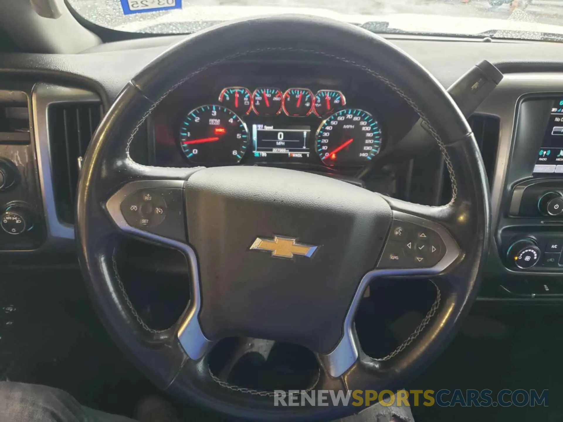 3 fotografías del automóvil dañado 1GC1KSEG4KF189638 CHEVROLET SILVERADO 2500HD 2019