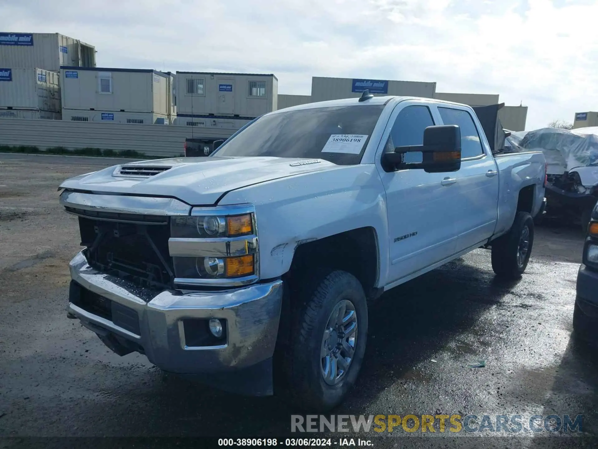2 fotografías del automóvil dañado 1GC1KSEY7KF264437 CHEVROLET SILVERADO 2500HD 2019