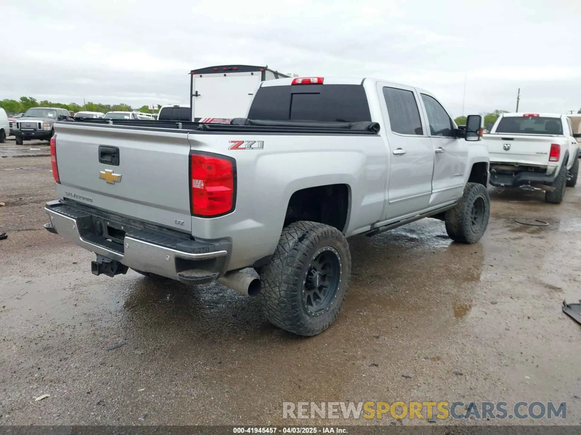 4 fotografías del automóvil dañado 1GC1KTEY5KF179344 CHEVROLET SILVERADO 2500HD 2019
