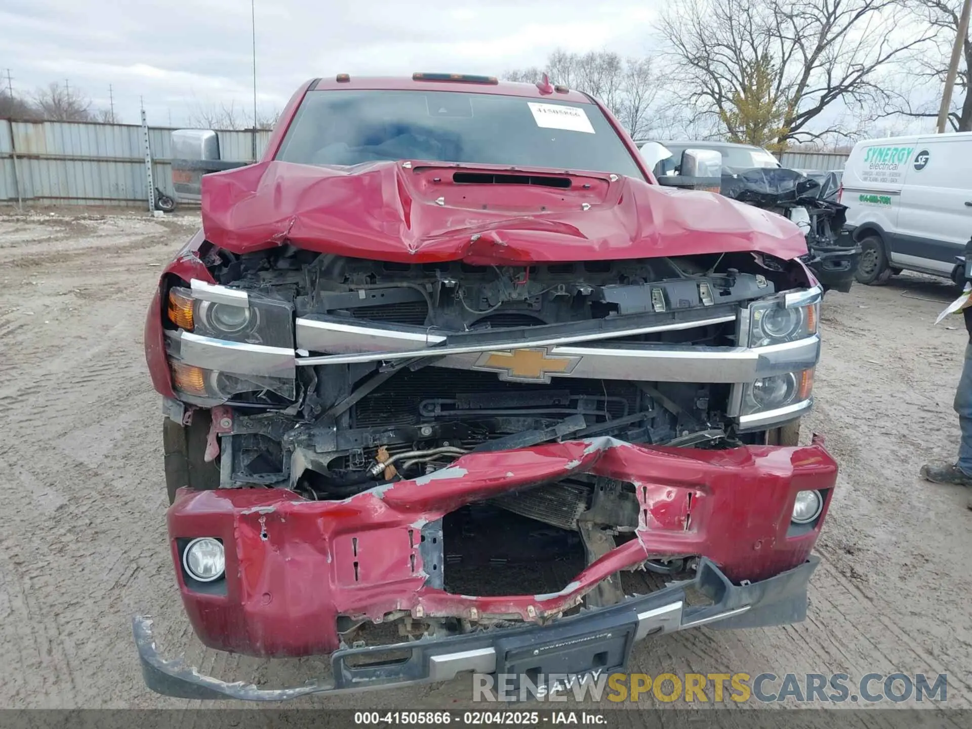 12 fotografías del automóvil dañado 1GC1KUEY0KF142725 CHEVROLET SILVERADO 2500HD 2019