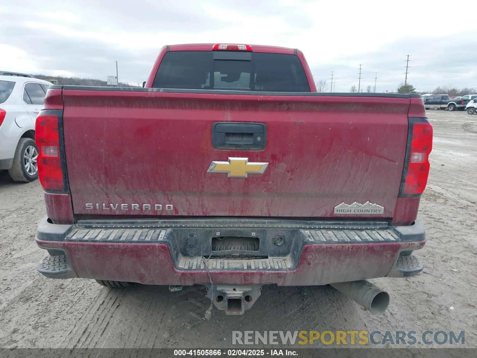 16 fotografías del automóvil dañado 1GC1KUEY0KF142725 CHEVROLET SILVERADO 2500HD 2019