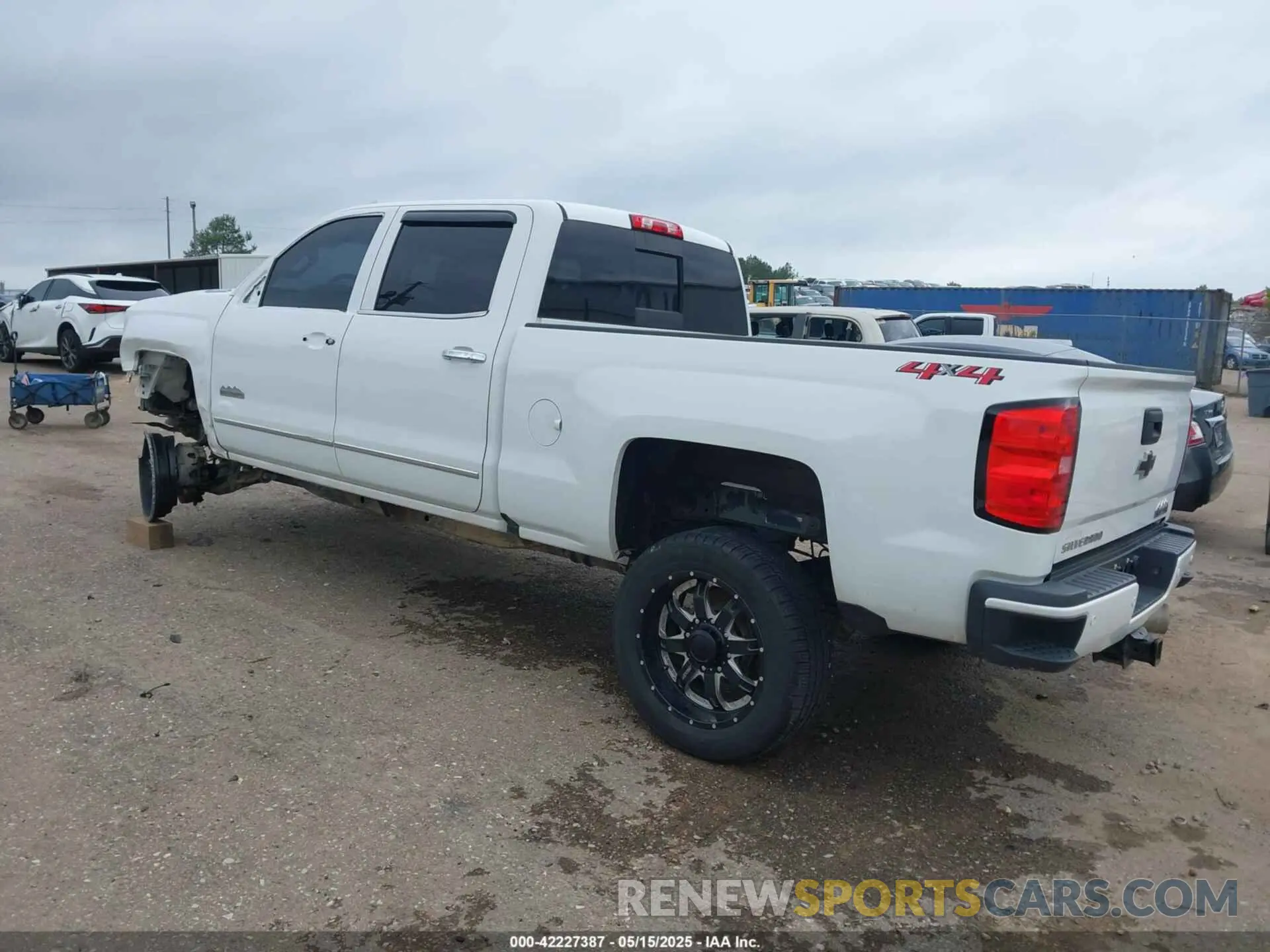 3 fotografías del automóvil dañado 1GC1KUEY2KF182465 CHEVROLET SILVERADO 2500HD 2019