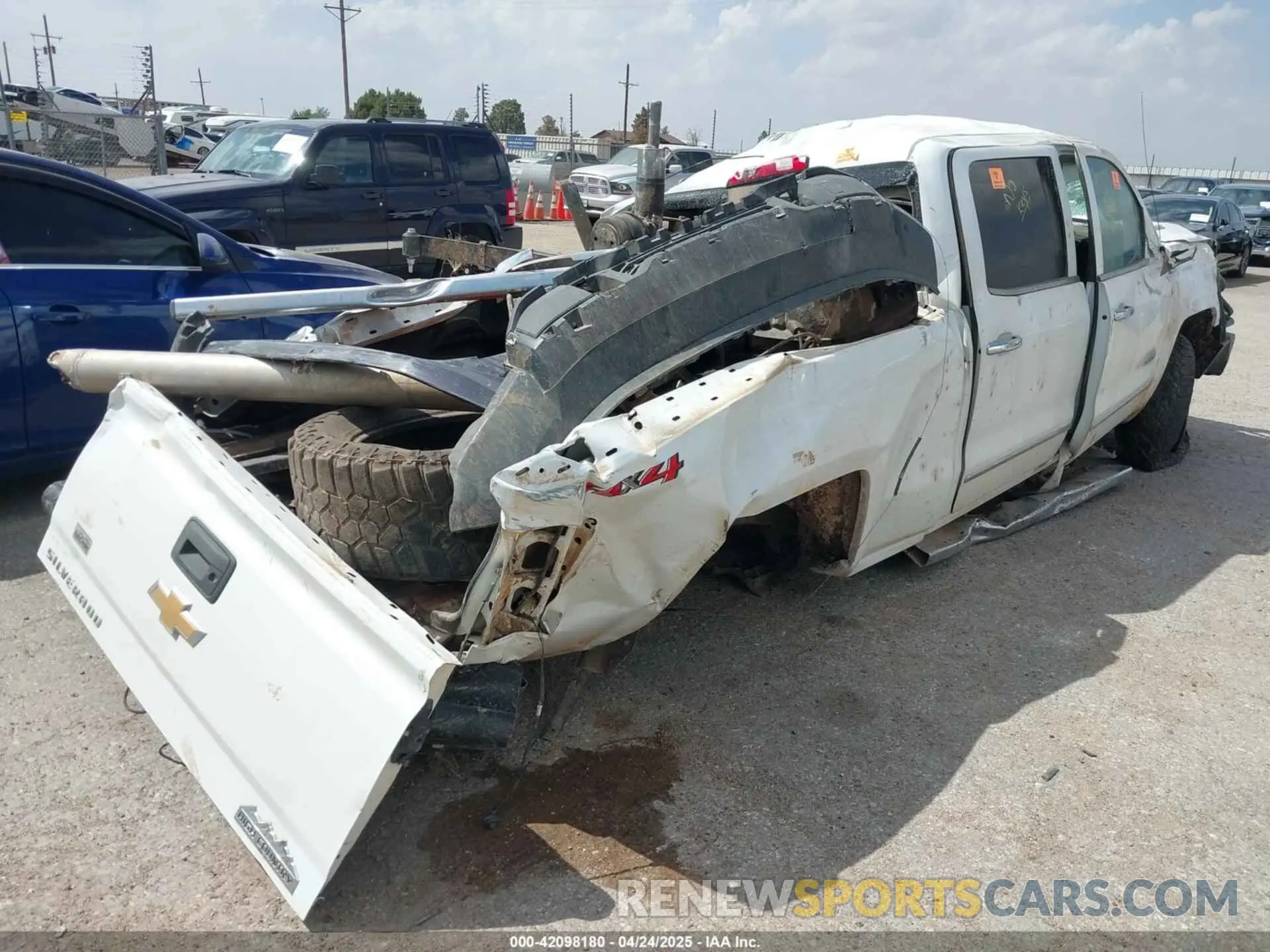 4 fotografías del automóvil dañado 1GC1KUEY3KF245654 CHEVROLET SILVERADO 2500HD 2019
