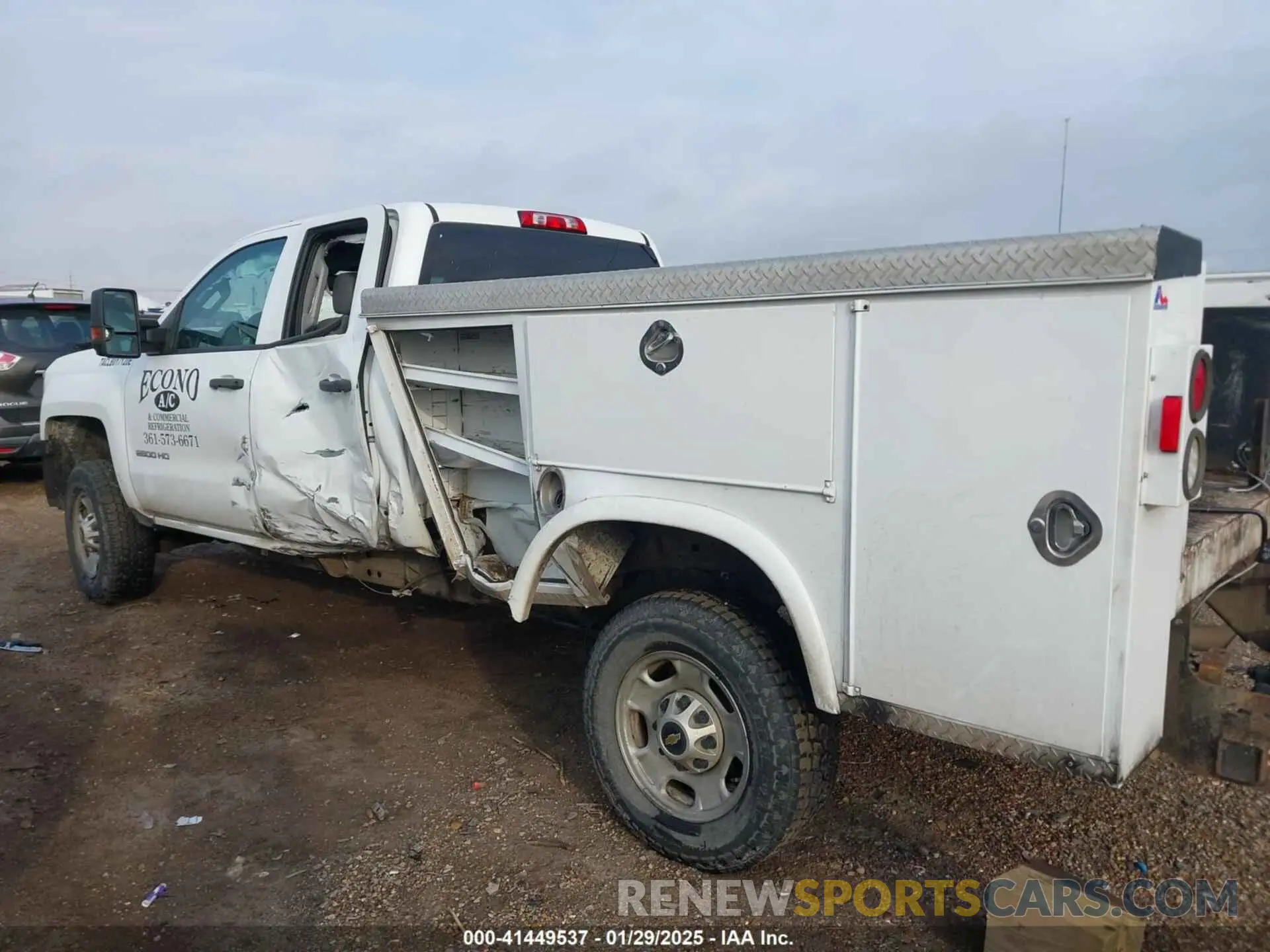 6 fotografías del automóvil dañado 2GB2CREG1K1220642 CHEVROLET SILVERADO 2500HD 2019