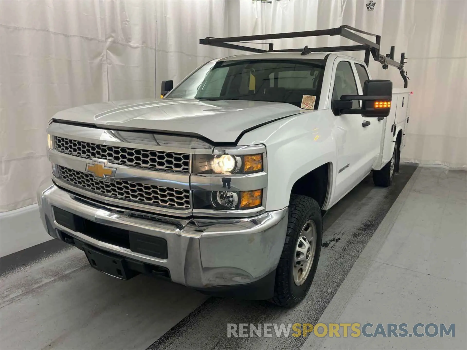 20 fotografías del automóvil dañado 2GB2KREG0K1185465 CHEVROLET SILVERADO 2500HD 2019
