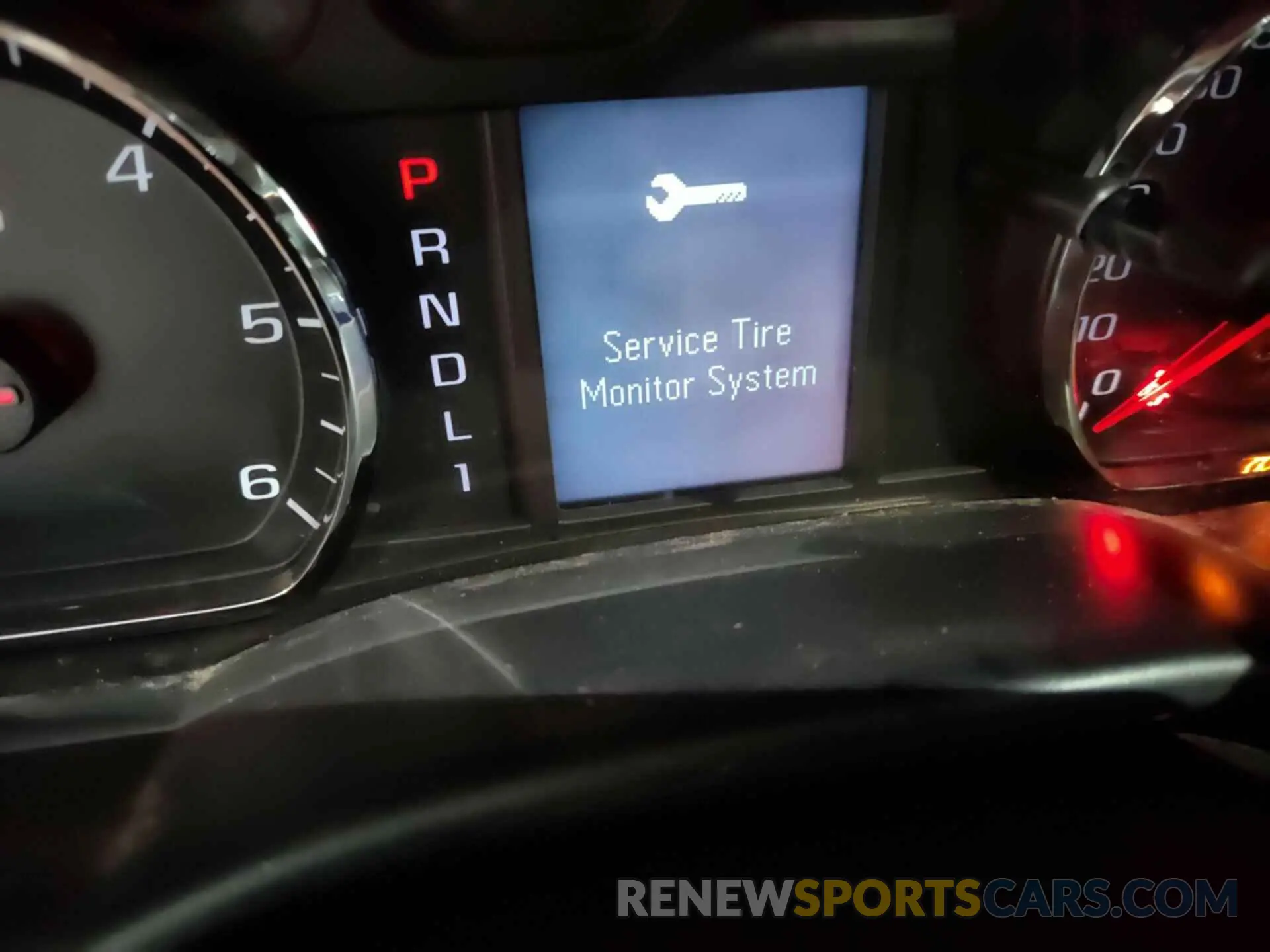 24 fotografías del automóvil dañado 2GB2KREG8K1182653 CHEVROLET SILVERADO 2500HD 2019