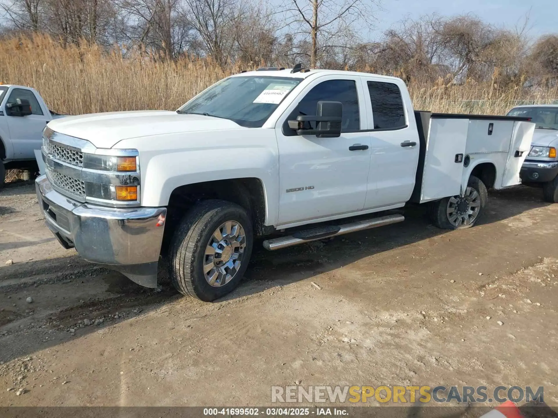 2 fotografías del automóvil dañado 2GB2KREG9K1210959 CHEVROLET SILVERADO 2500HD 2019