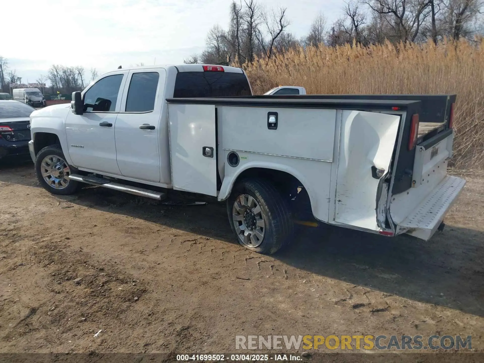 3 fotografías del automóvil dañado 2GB2KREG9K1210959 CHEVROLET SILVERADO 2500HD 2019