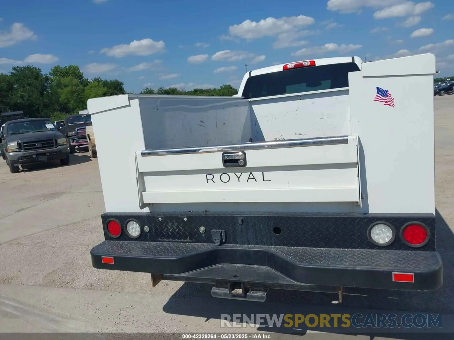 16 fotografías del automóvil dañado 2GB2KSEG1K1188740 CHEVROLET SILVERADO 2500HD 2019