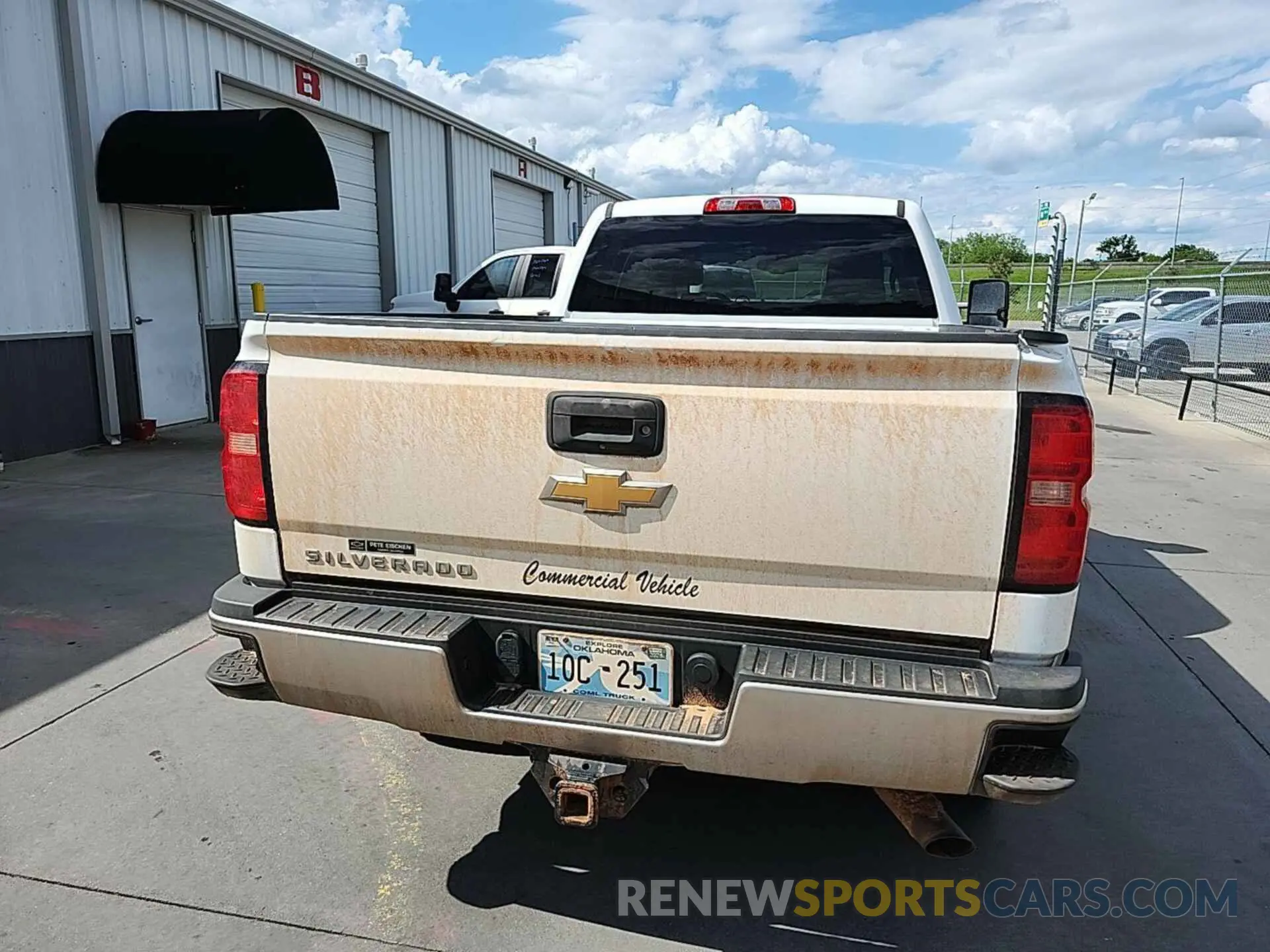 2 fotografías del automóvil dañado 2GC2KREG2K1199377 CHEVROLET SILVERADO 2500HD 2019