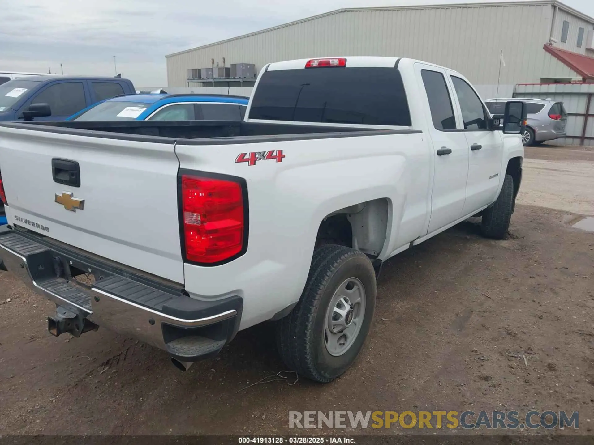4 fotografías del automóvil dañado 2GC2KREG3K1117236 CHEVROLET SILVERADO 2500HD 2019