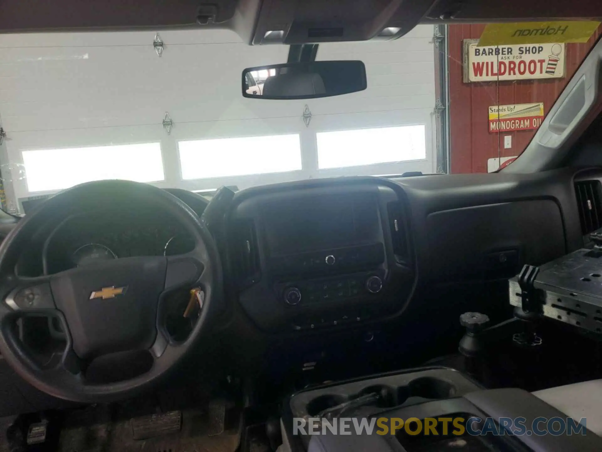 32 fotografías del automóvil dañado 2GC2KREG4K1109856 CHEVROLET SILVERADO 2500HD 2019