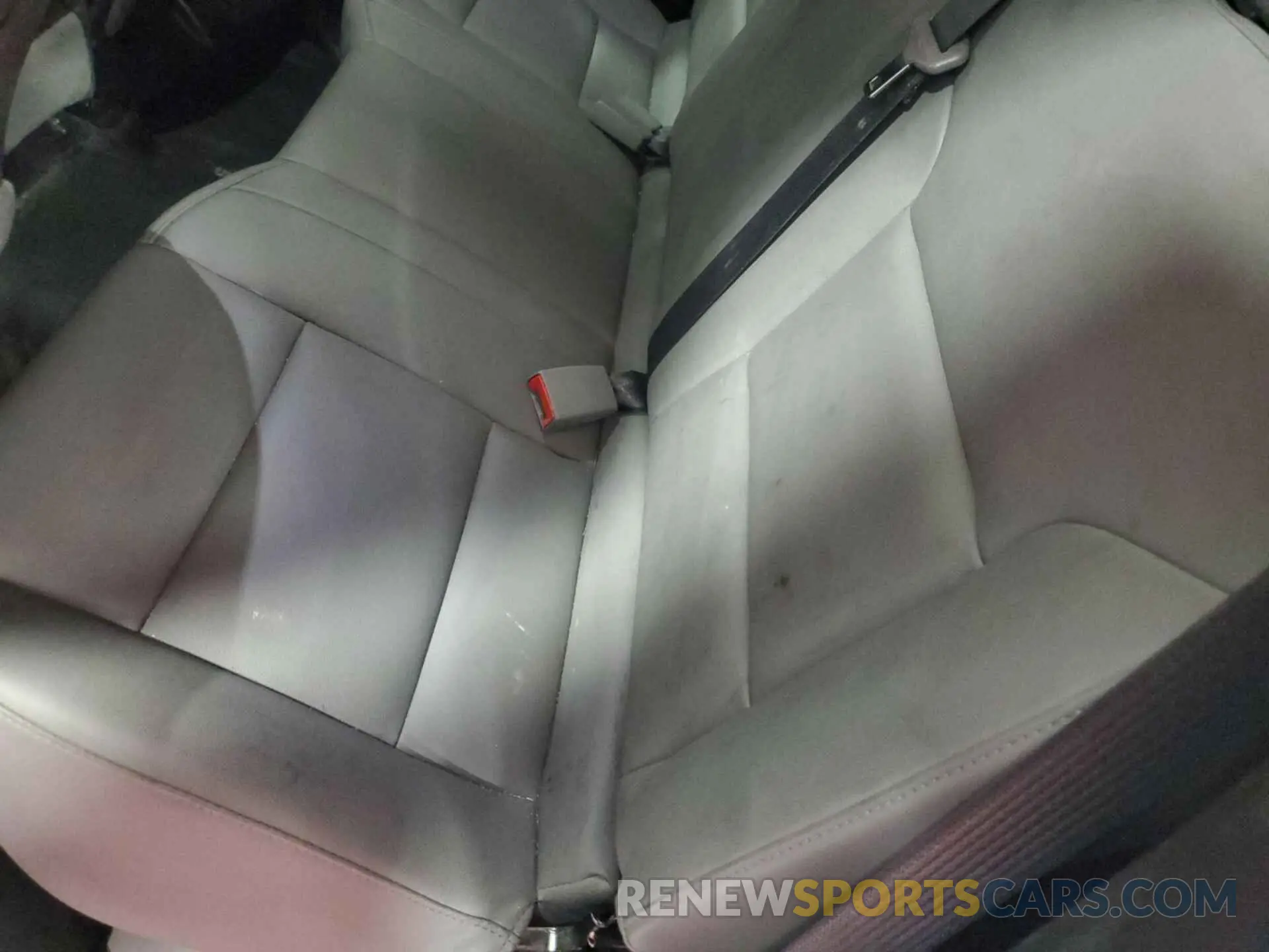 5 fotografías del automóvil dañado 2GC2KREG4K1109856 CHEVROLET SILVERADO 2500HD 2019