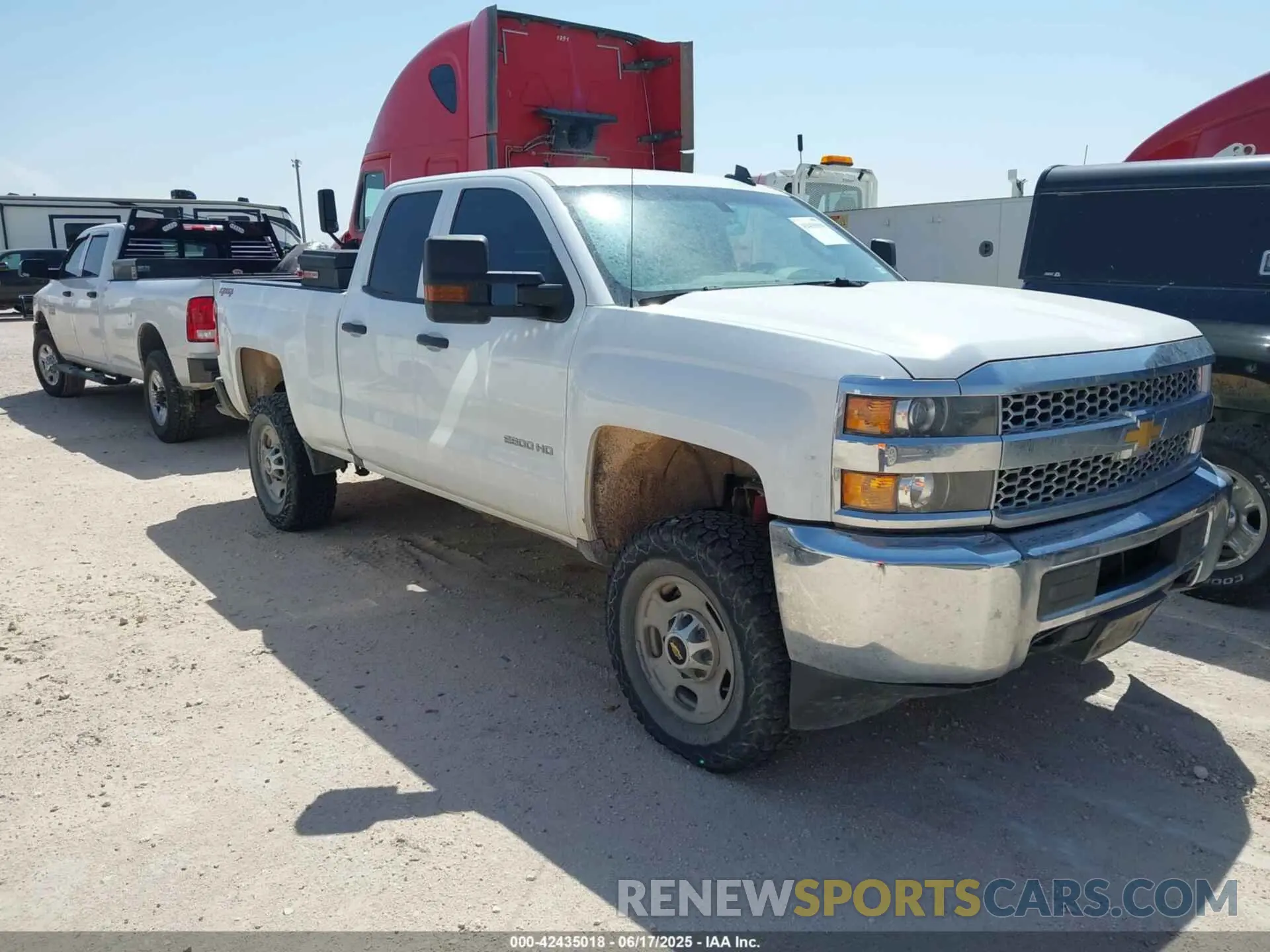 1 fotografías del automóvil dañado 2GC2KREG5K1219959 CHEVROLET SILVERADO 2500HD 2019